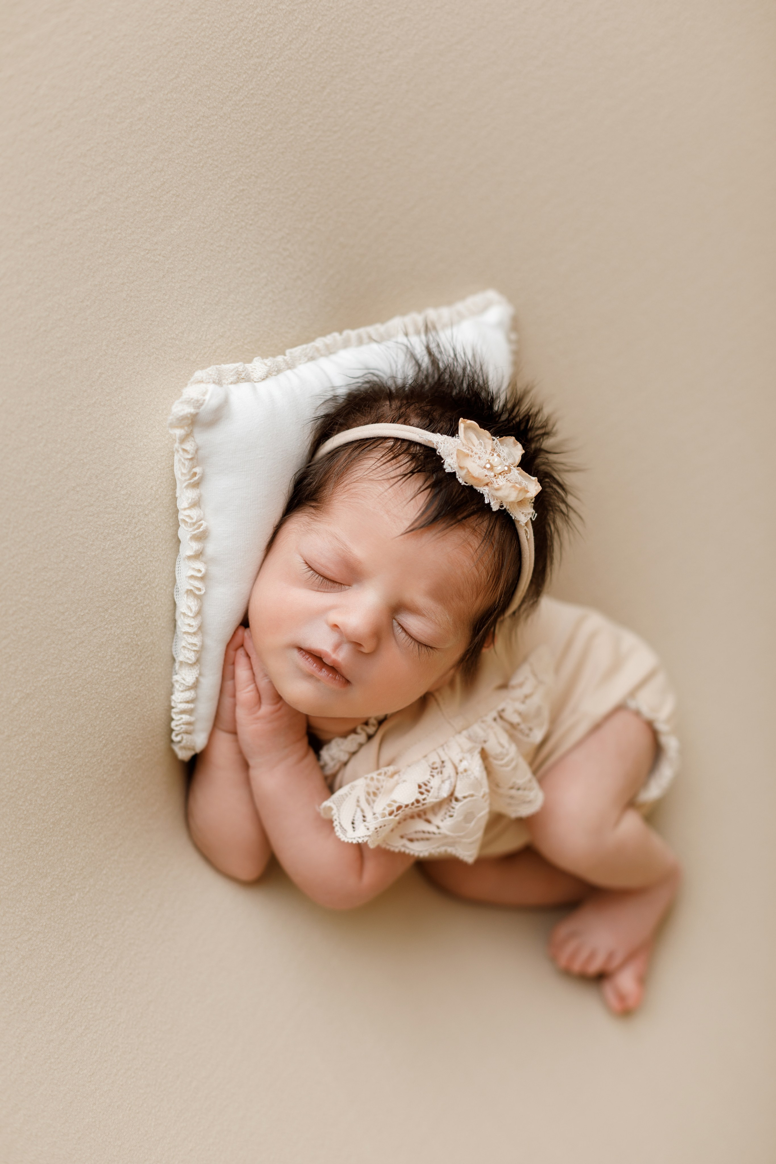 НОВОРОЖДЕННЫЕ. Фотограф новорожденных — ньюборн фотосессия Москва Анна Миронченко