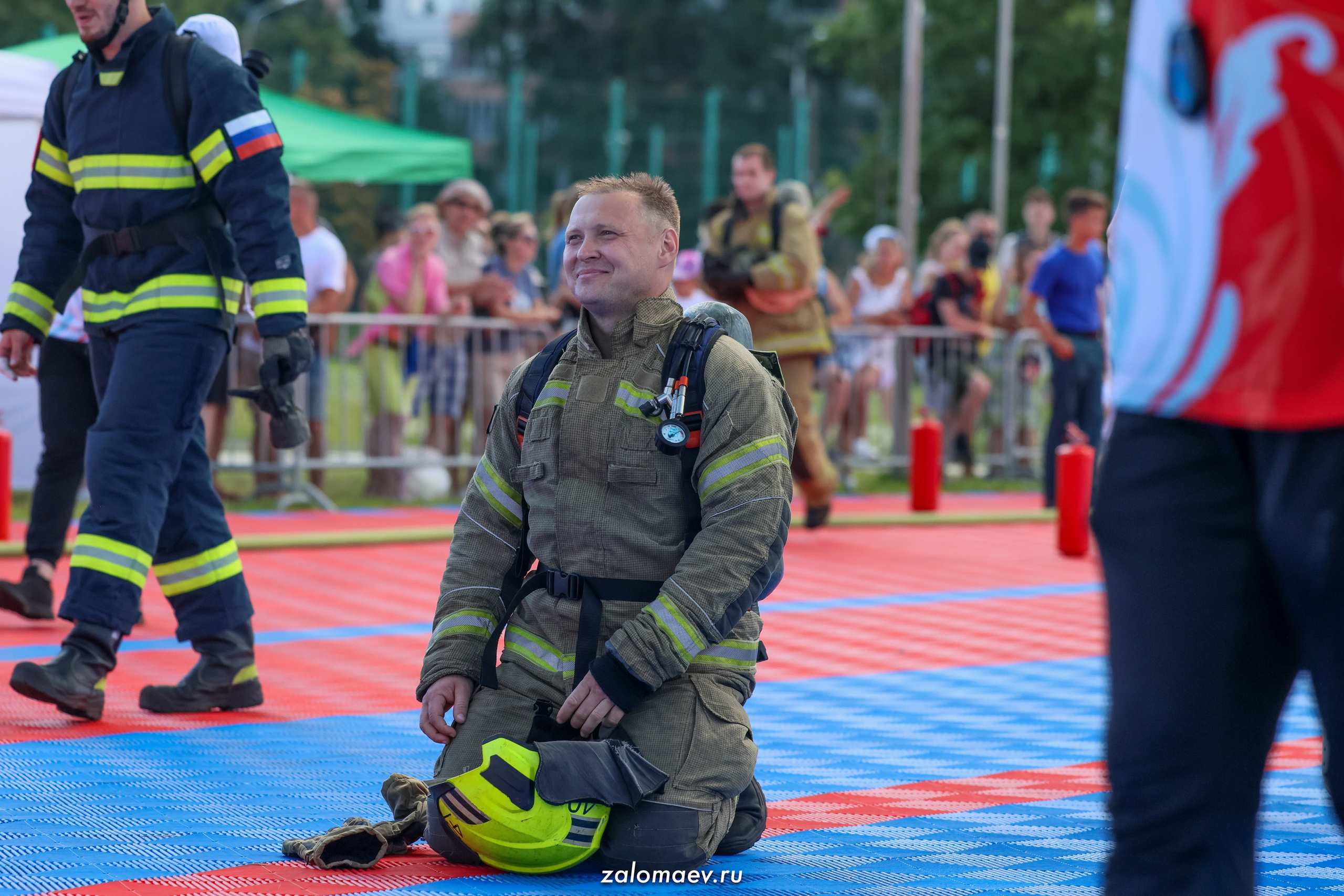 Сильнейший пожарный. Фотограф Александр Заломаев