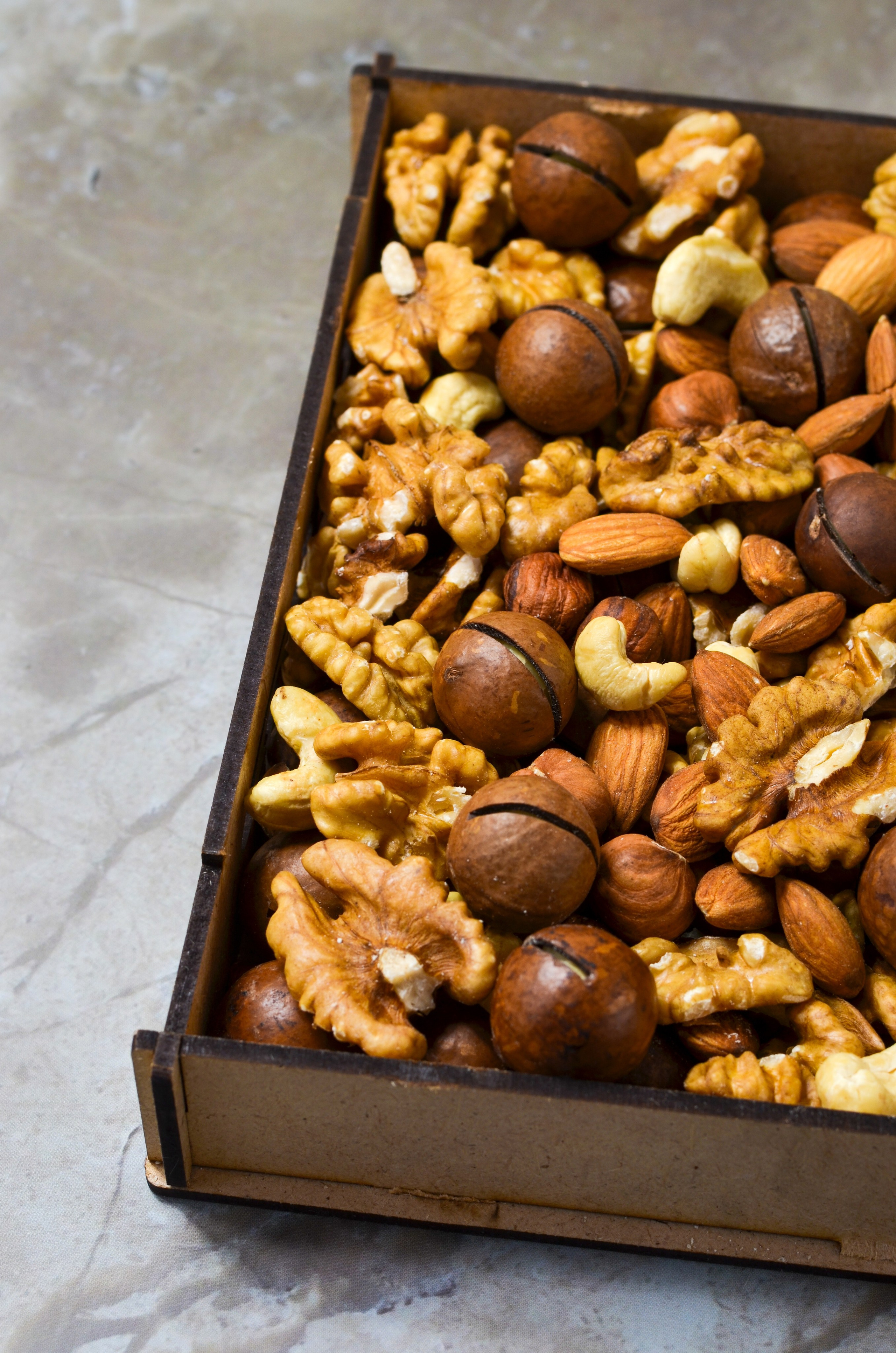 Орехи в упаковке. Сайт фотографа Алии Фаттах