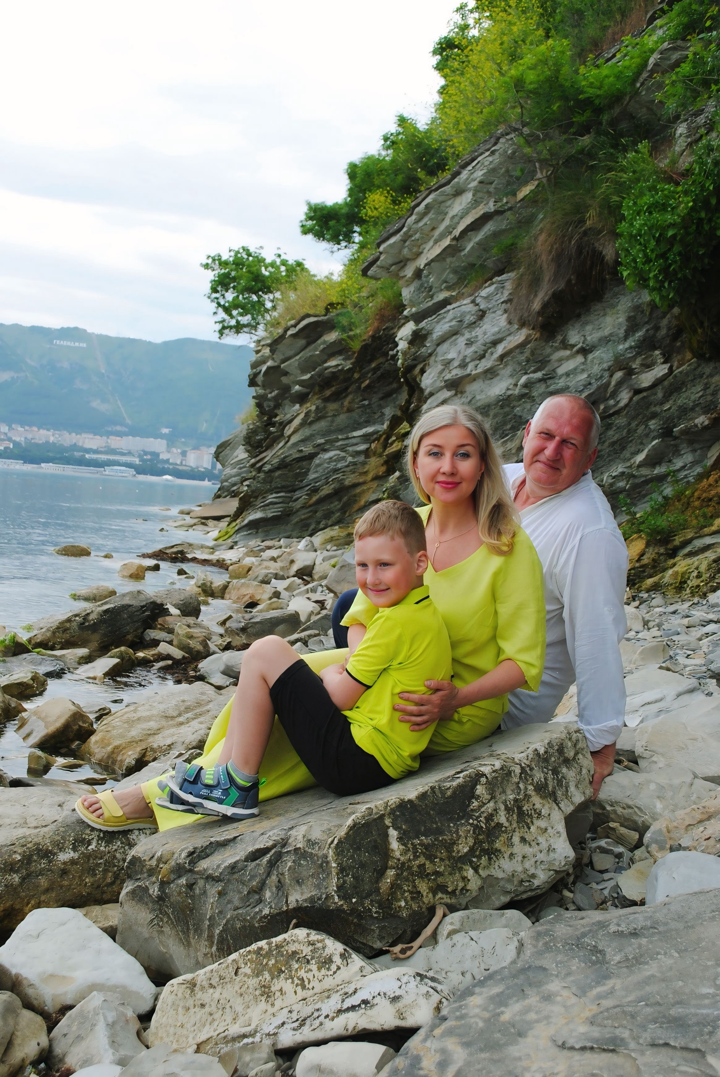 Оксана и семья. Фотограф Мария Мусаелян