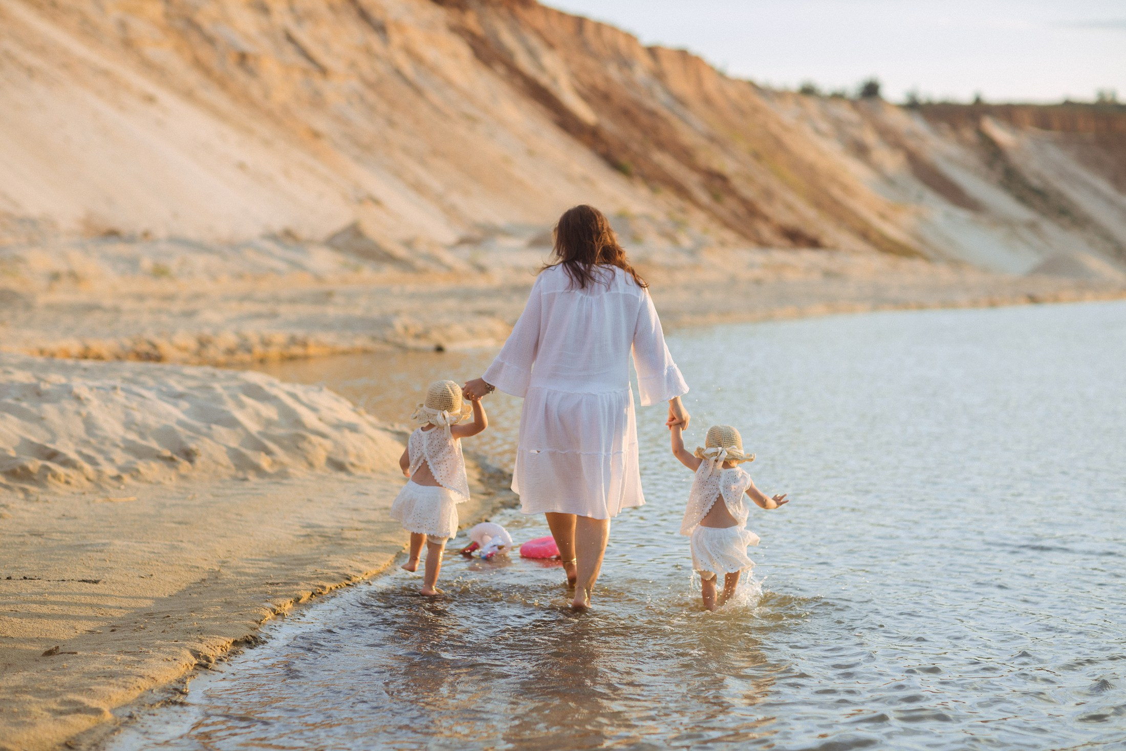 Прогулочная съемка Тани на карьере. Фотографы в городе Волгограде — Людмила Агеева и Алексей Околелов