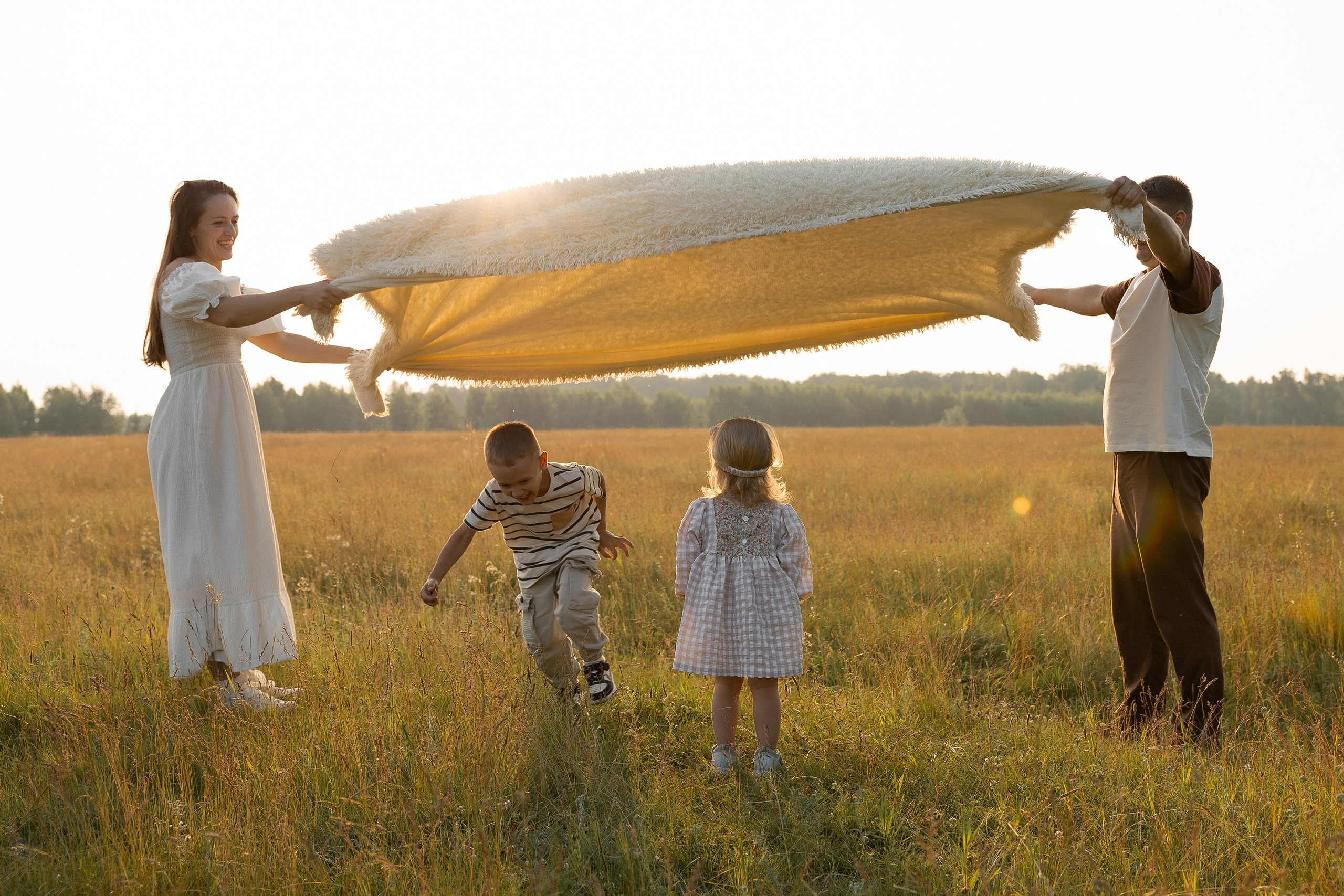 В поле. Семейный и свадебный фотограф в Челябинске Мария Леонтьева