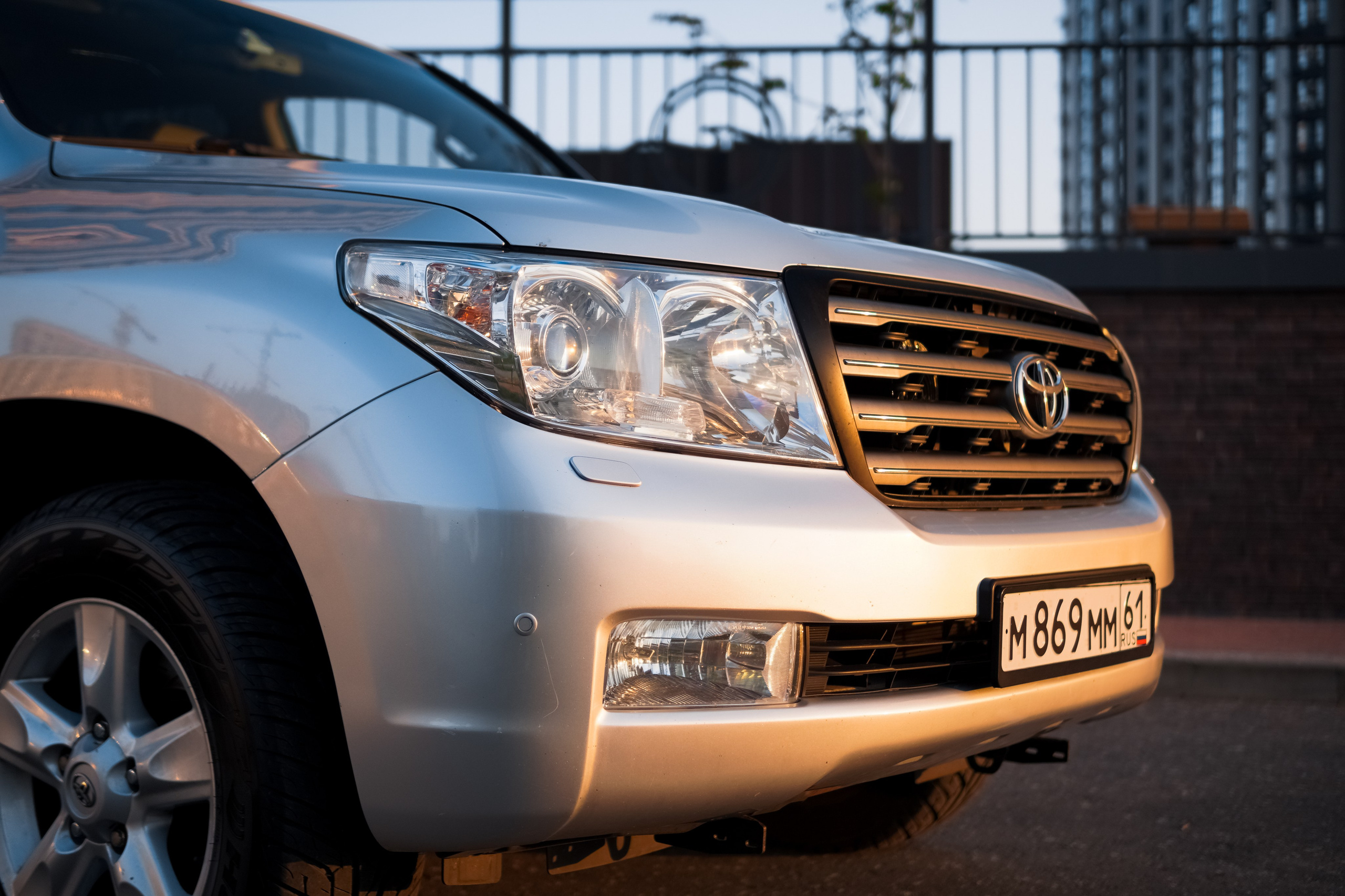 Toyota Land Cruiser 200. AutoAlexArt