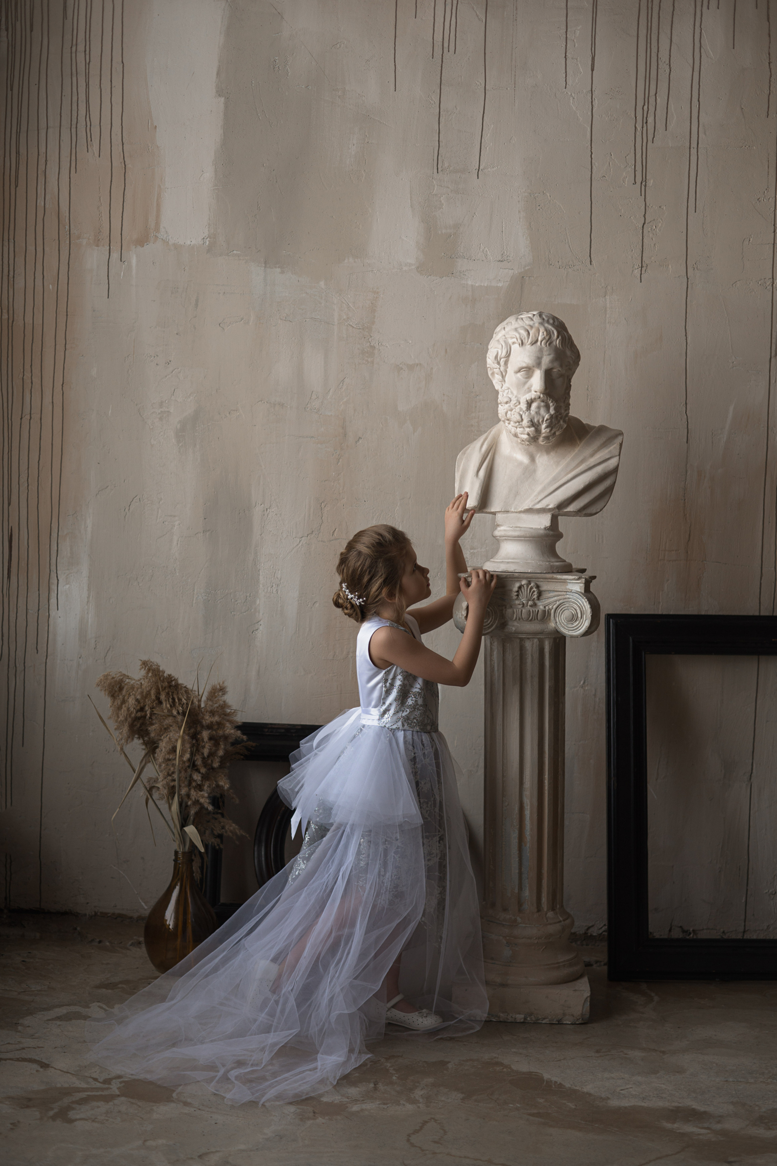 Модельная школа в тандеме с дизайнером платьев Краснодар. Свадебный и семейный фотограф в Краснодаре и Краснодарском крае