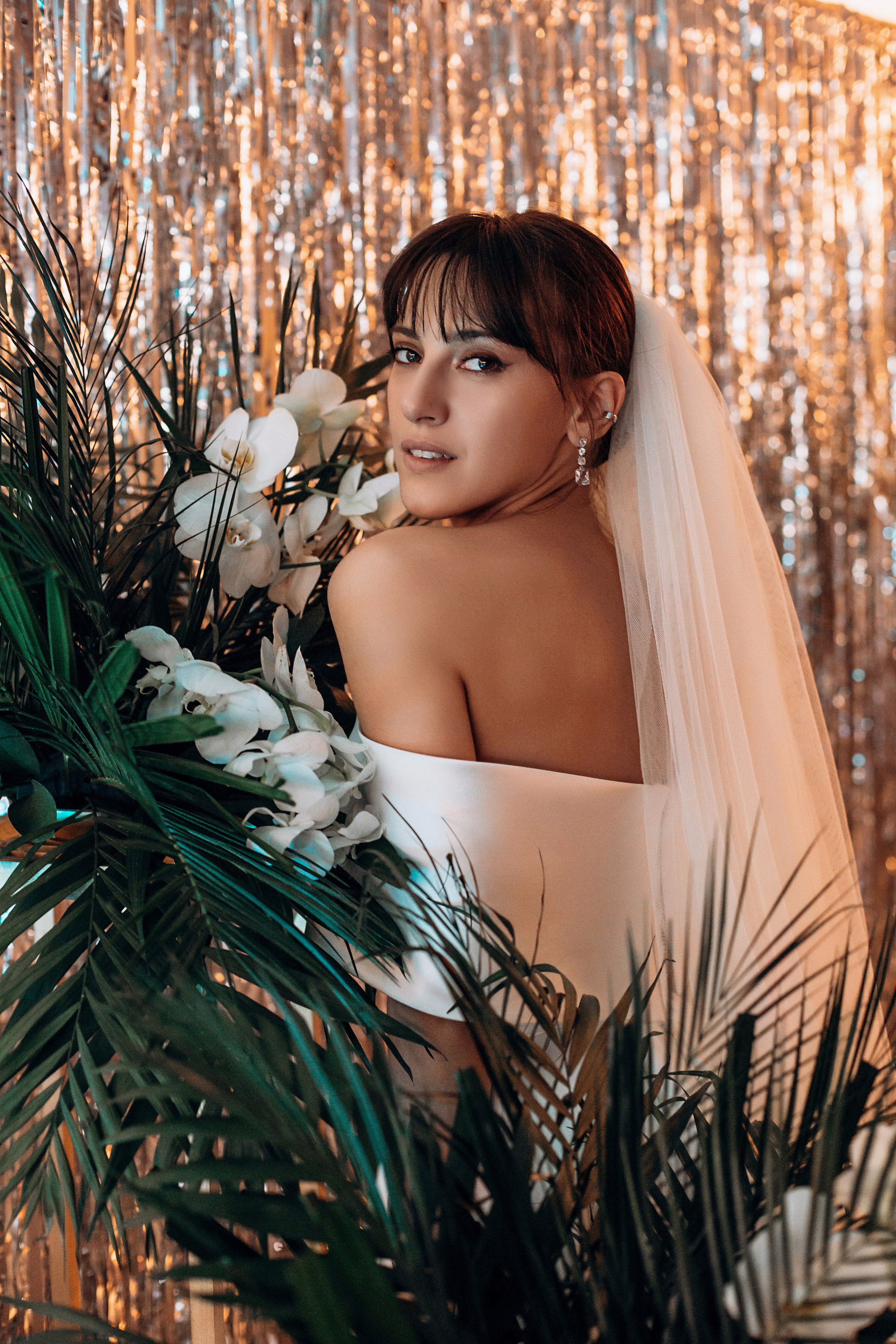 Свадьба на катере. Свадебный фотограф в Санкт-Петербурге Вика Стукачева