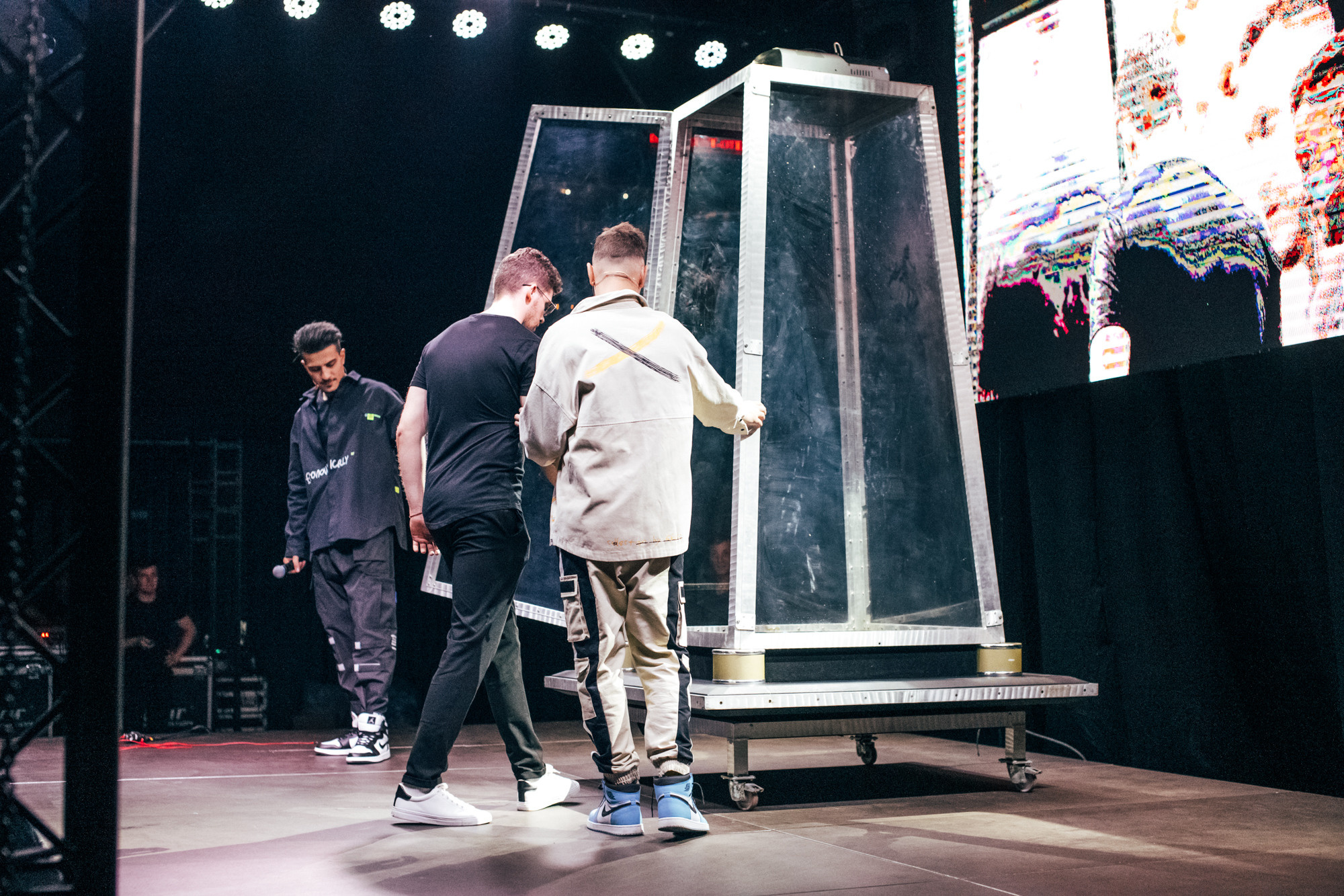 Иллюзия обмана. Твой идеальный фотограф