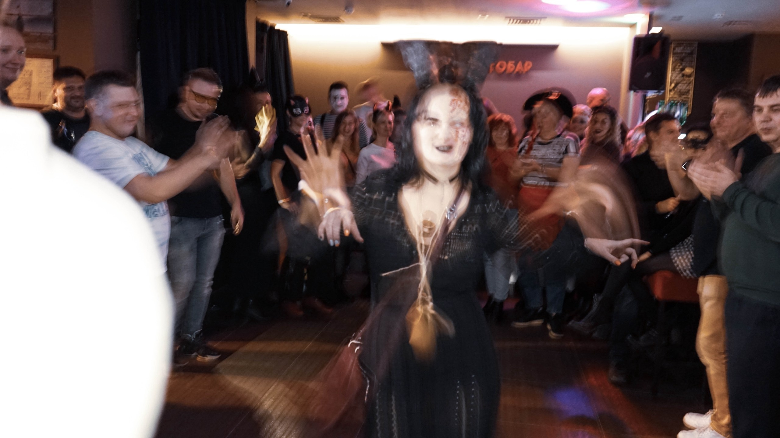 Фандец. Хеллоуиновская клубная вечеринка | 13.11.21. Галерея Фантим