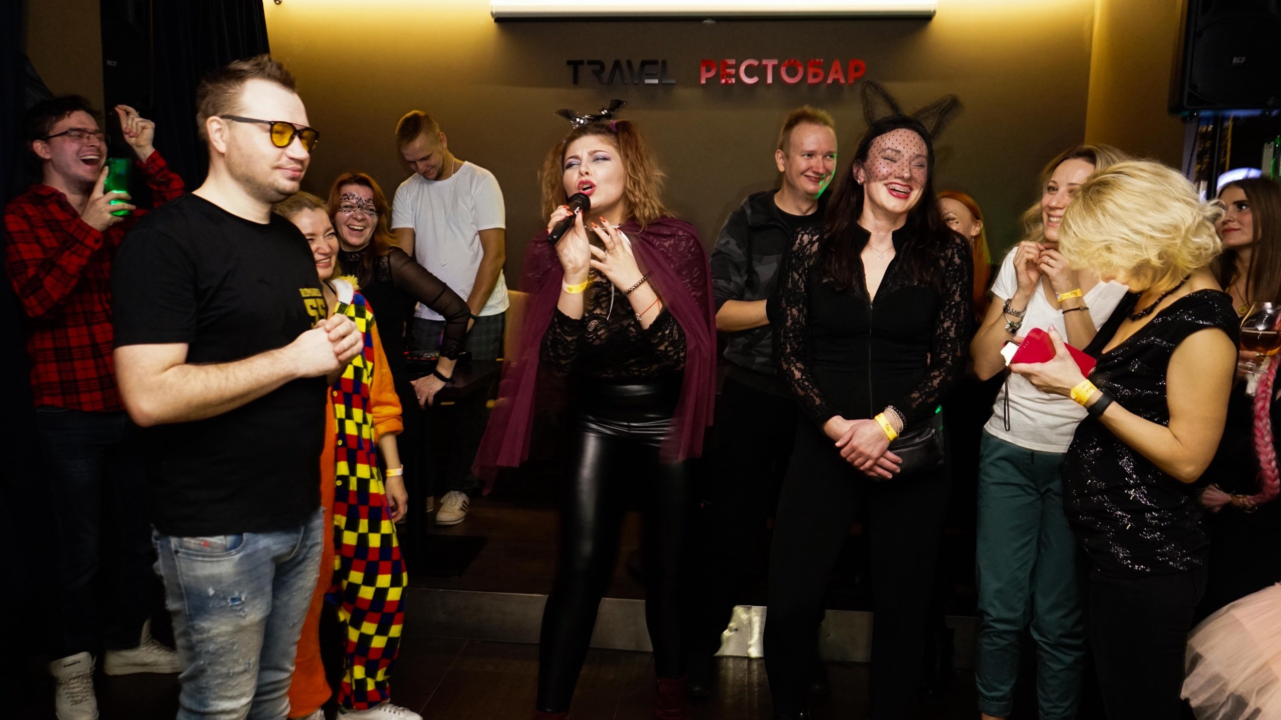 Фандец. Хеллоуиновская клубная вечеринка | 13.11.21. Галерея Фантим