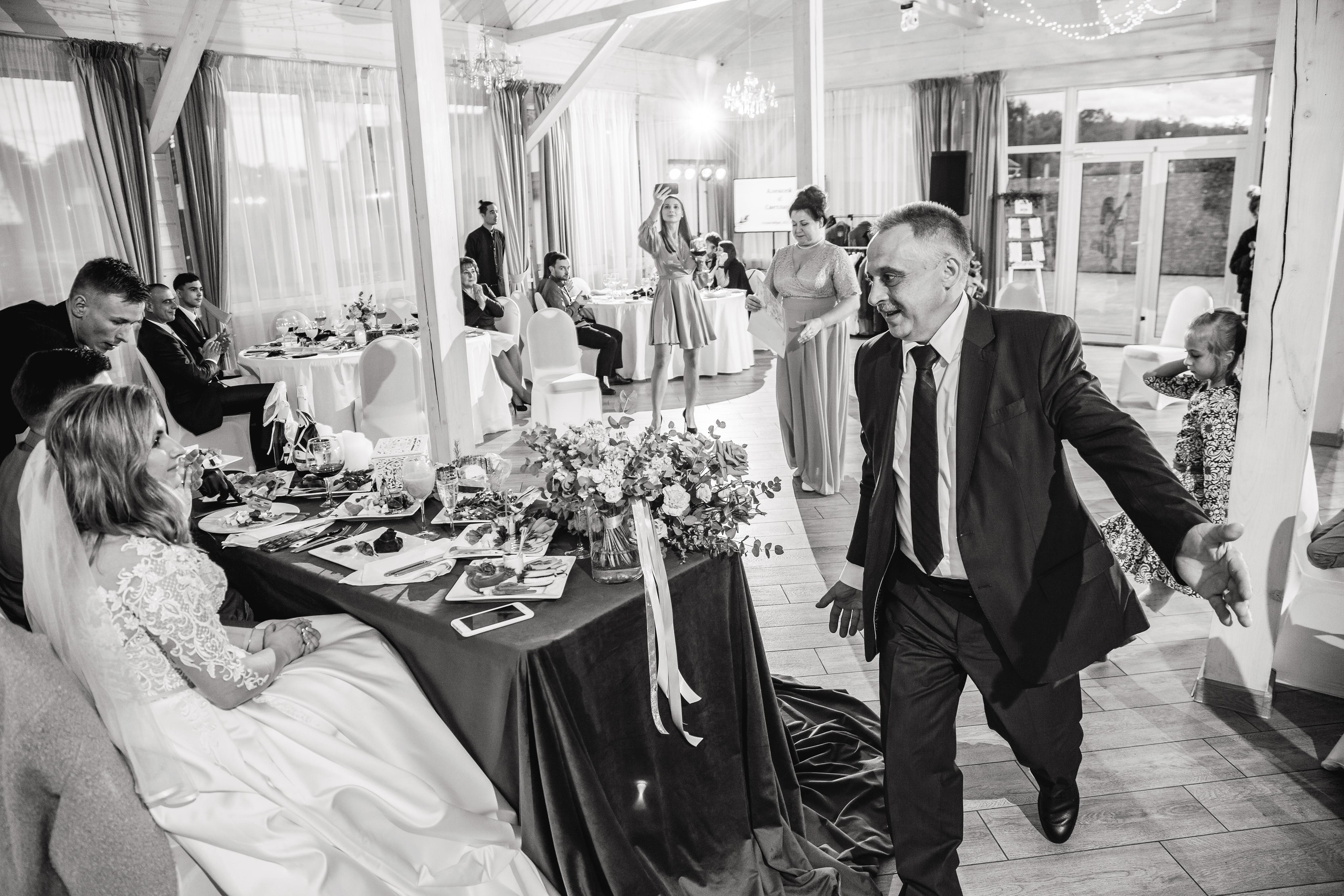 банкет москва, банкет свадьба, выездная регистрация, ЗАГС Измайлово, Измайловский ЗАГС, Измайловский Кремль, Измайлово свадьба, ЗАГС, ЗАГС фото, кольца свадьба, невеста фото, платье невесты, поиск фотографа, поиск фотографа на свадьбу, прогулка на свадьбе, регистрация брака на природе, регистрация свадьбы, сборы невесты, свадебная серия, свадебная фотосессия, свадебное платье, свадебное фото, свадебные кольца, свадебные сборы, свадебные туфли, свадебный банкет, свадебный день, свадебный салон, свадебный фотограф Гладков Дмитрий, свадебный фотограф Москва, свадьба в будний день, свадьба москва, советы невесте, стоимость свадебного фотографа, стоимость фотографа, туфли невесты, фото из ЗАГСа, фото колец, фото со свадьбы, фотог, фотограф на свадьбу, фотограф одинцово, фотограф стоимость, фотограя свадьба Москва, фотосессия свадьба