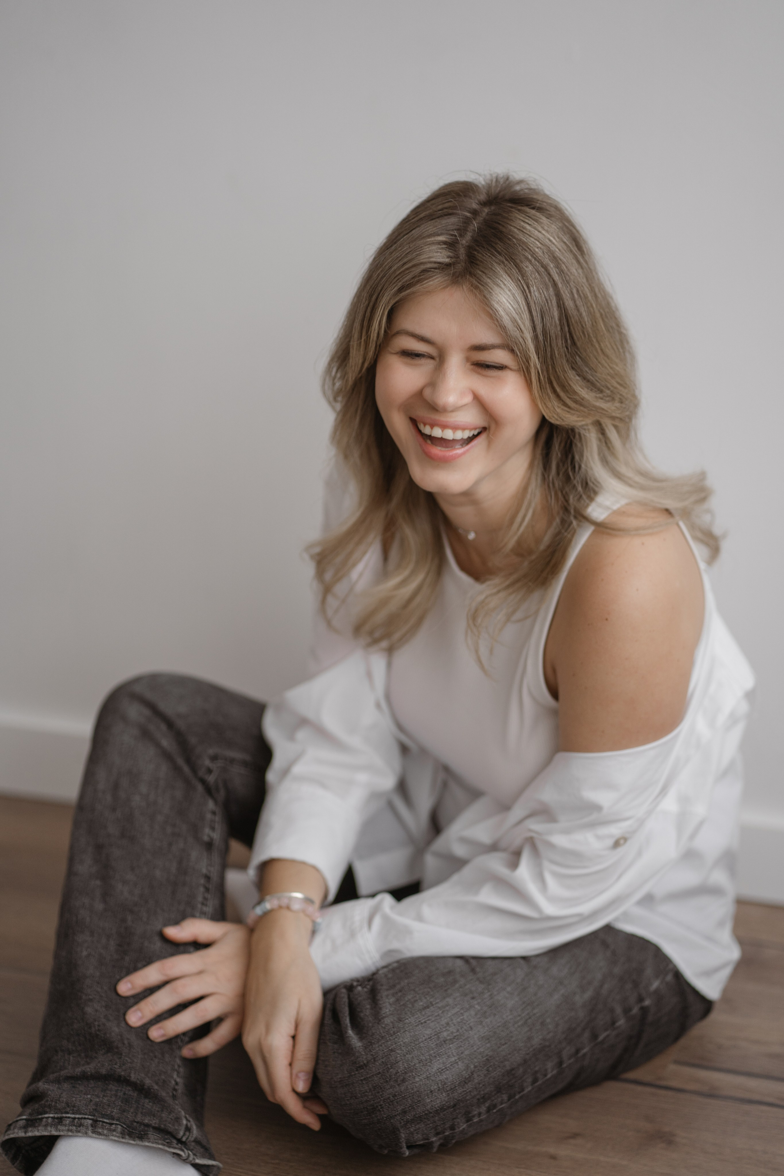 Мама с дочками. Семейный фотограф, фотосессия беременности в Новосибирске Кристина Киб