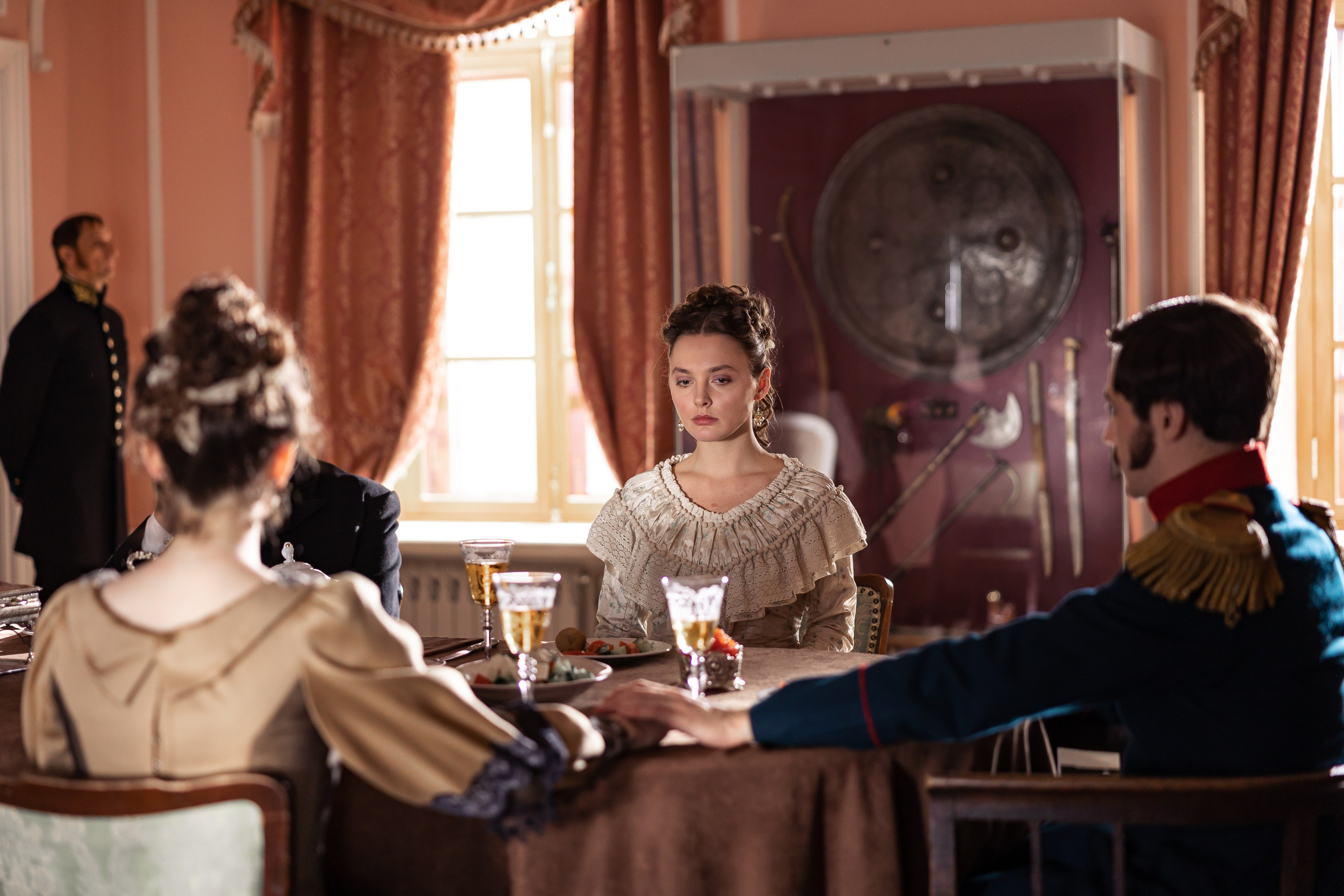 Сериал «Империя». Лисенкова Алиса — Фотограф, видеомейкер. Москва