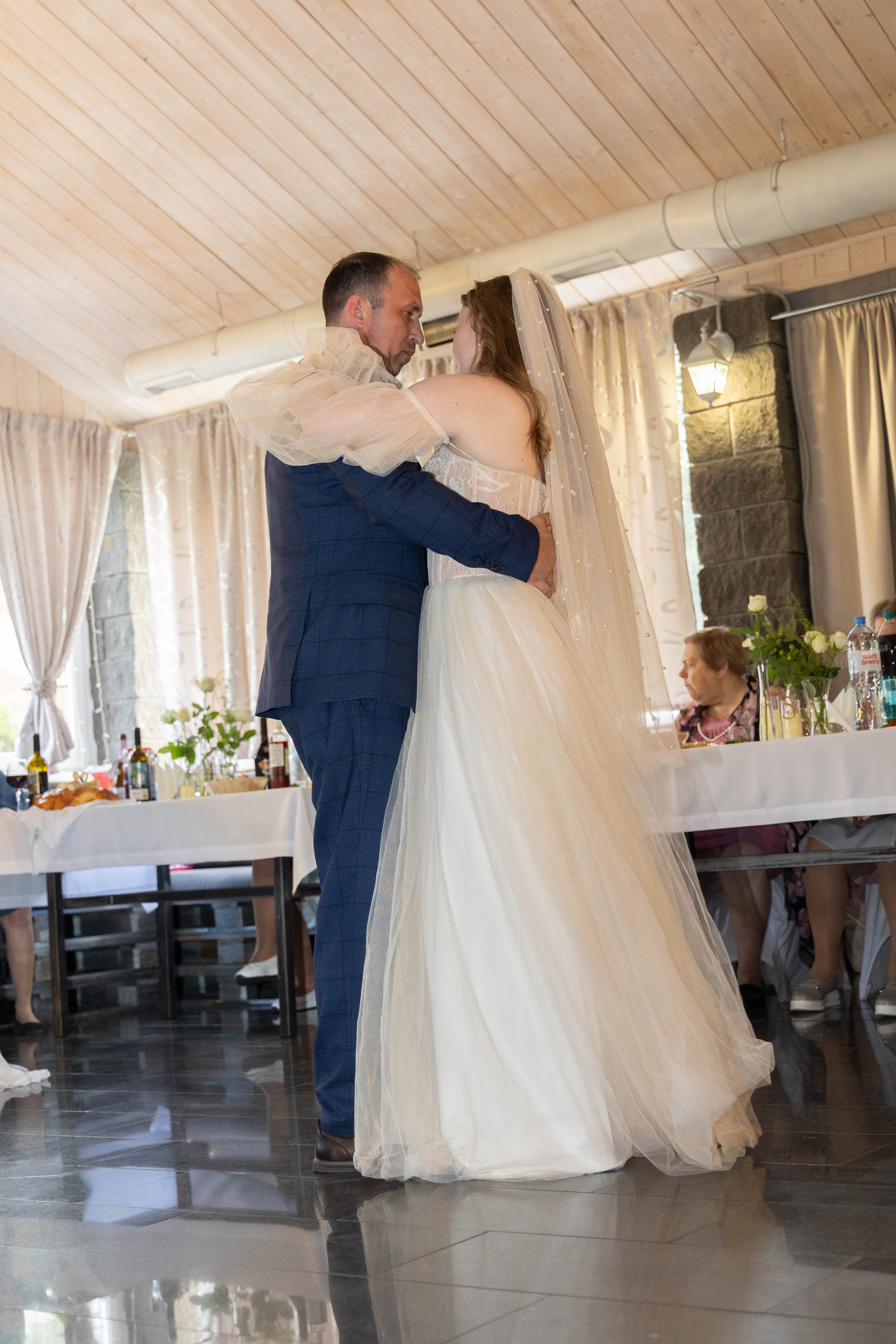 Свадебная фотосессия свадебный фотограф Татьяна Марсуверских свадебная фотопрогулка Москва Жуковский. Фотограф для маркетплейсов, фотоуслуги в Жуковском Татьяна Марсуверских