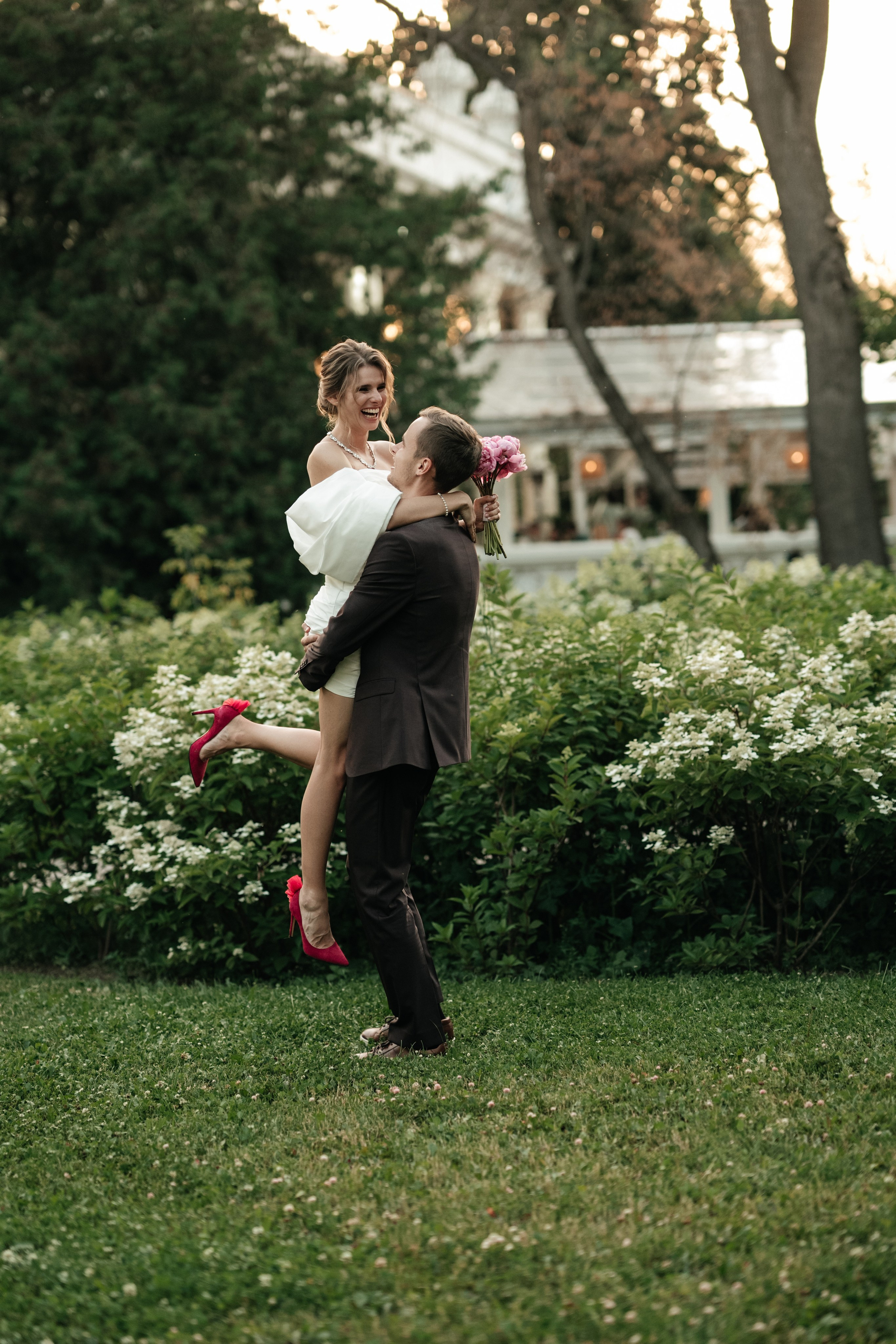 Ресторан Домик в саду, ВДНХ. Свадебный фотограф Москва Александра Аверкова