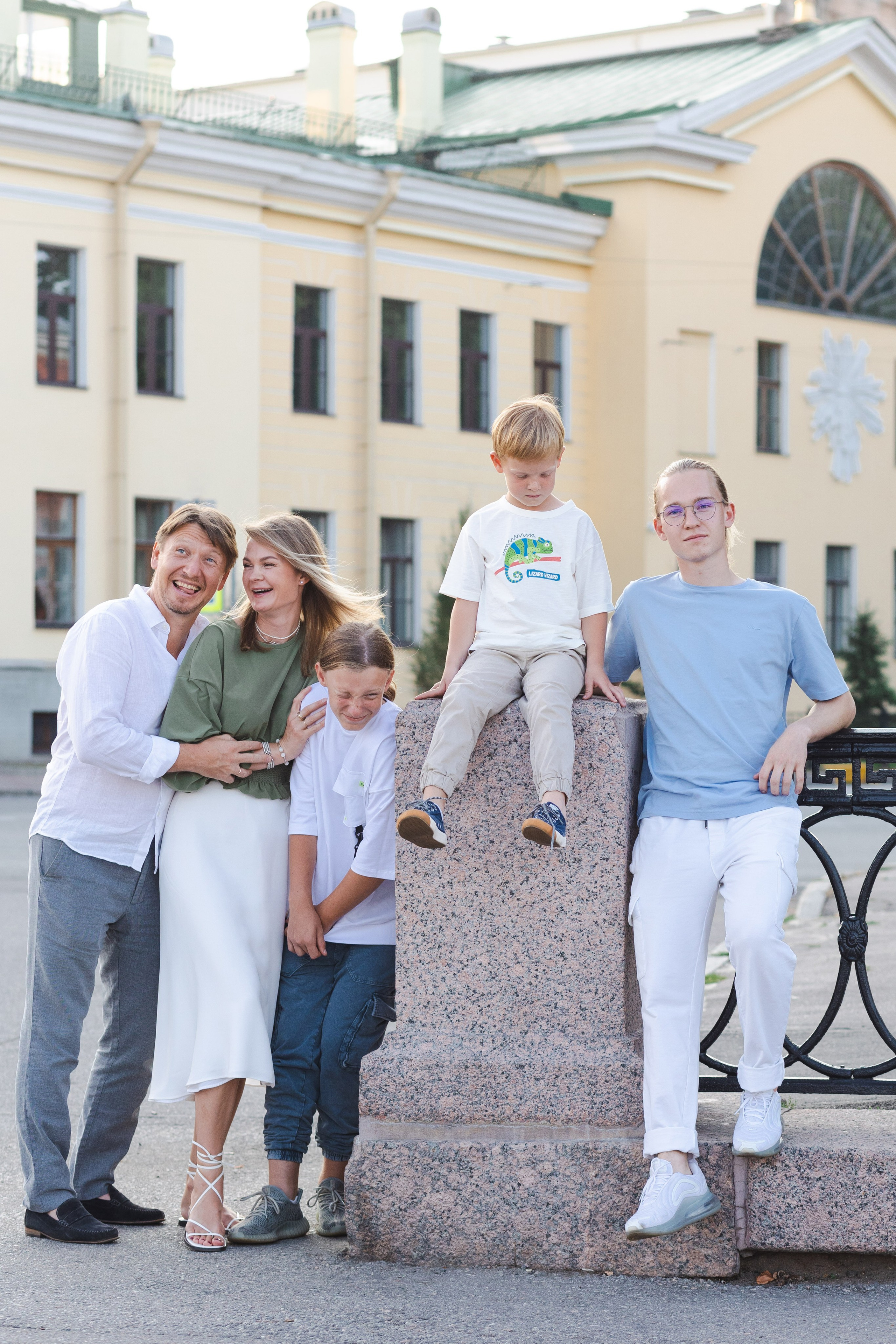 Фотопрогулки по Санкт-Петербургу. Ароматестирование по методу Аромакод и Нейростатус в Санкт-Петербурге