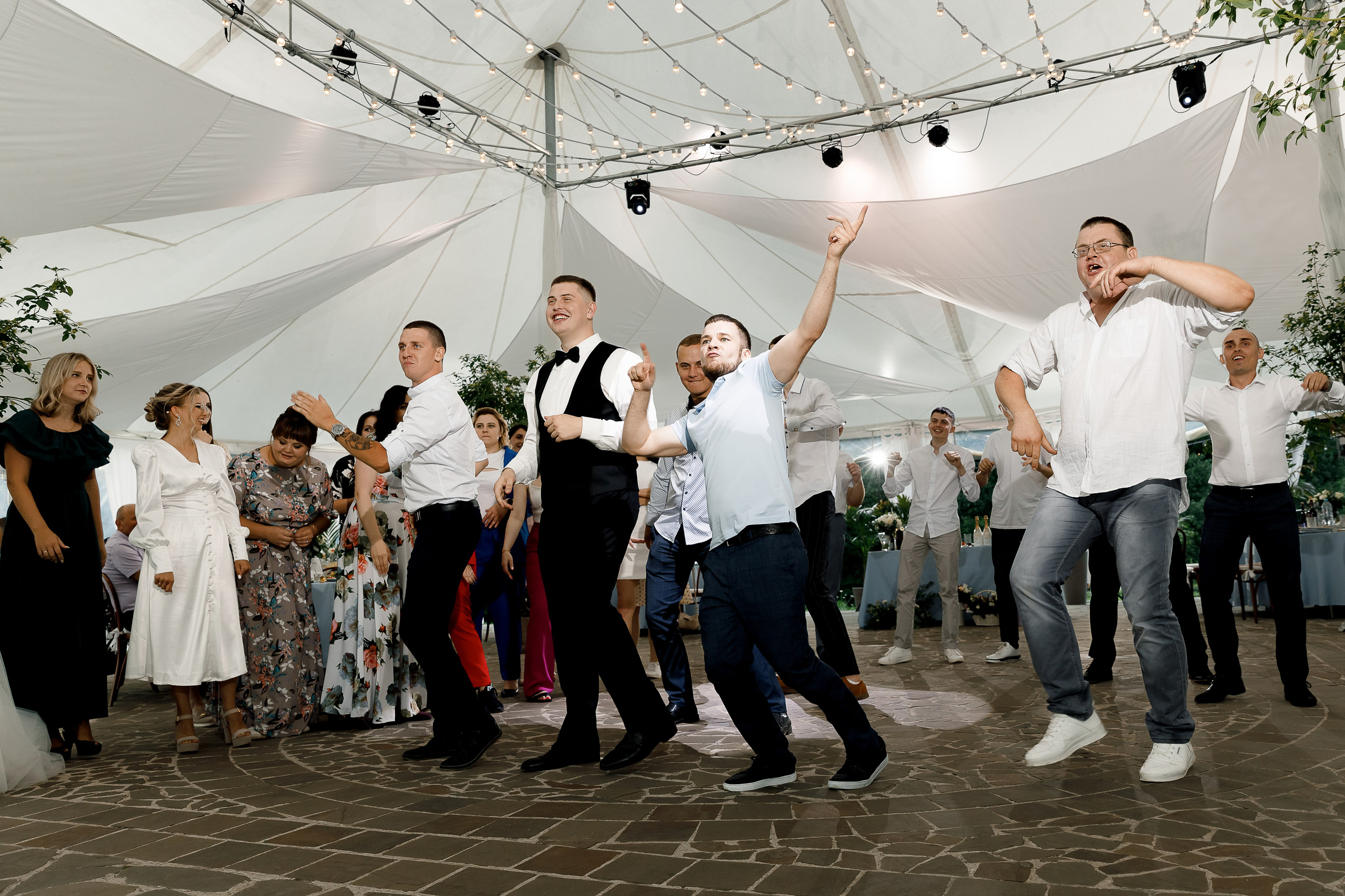 ARTEM & YULIA. Свадебный фотограф в Туле и Москве