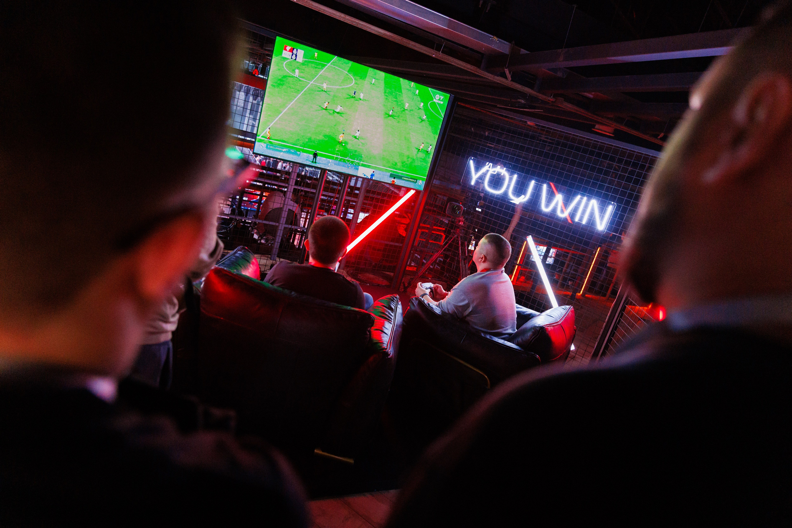 МТС Cyber Cup 2025. Коммерческий фотограф в Москве — Антон Ермаков