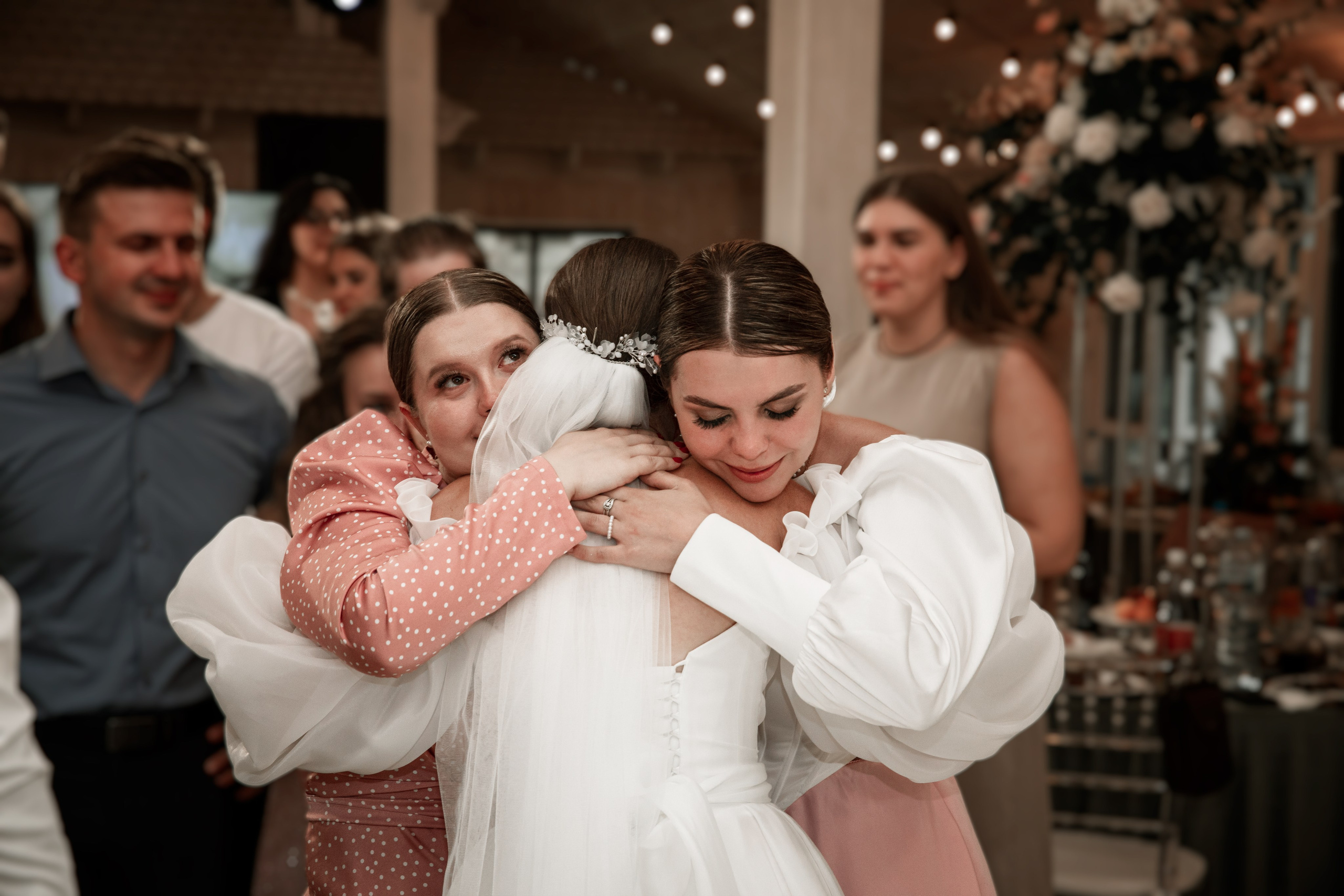 Стильная свадебная фотосессия Москва | Свадебный фотограф. Фотограф брендов и бизнеса в Москве Алексей Сентюрин