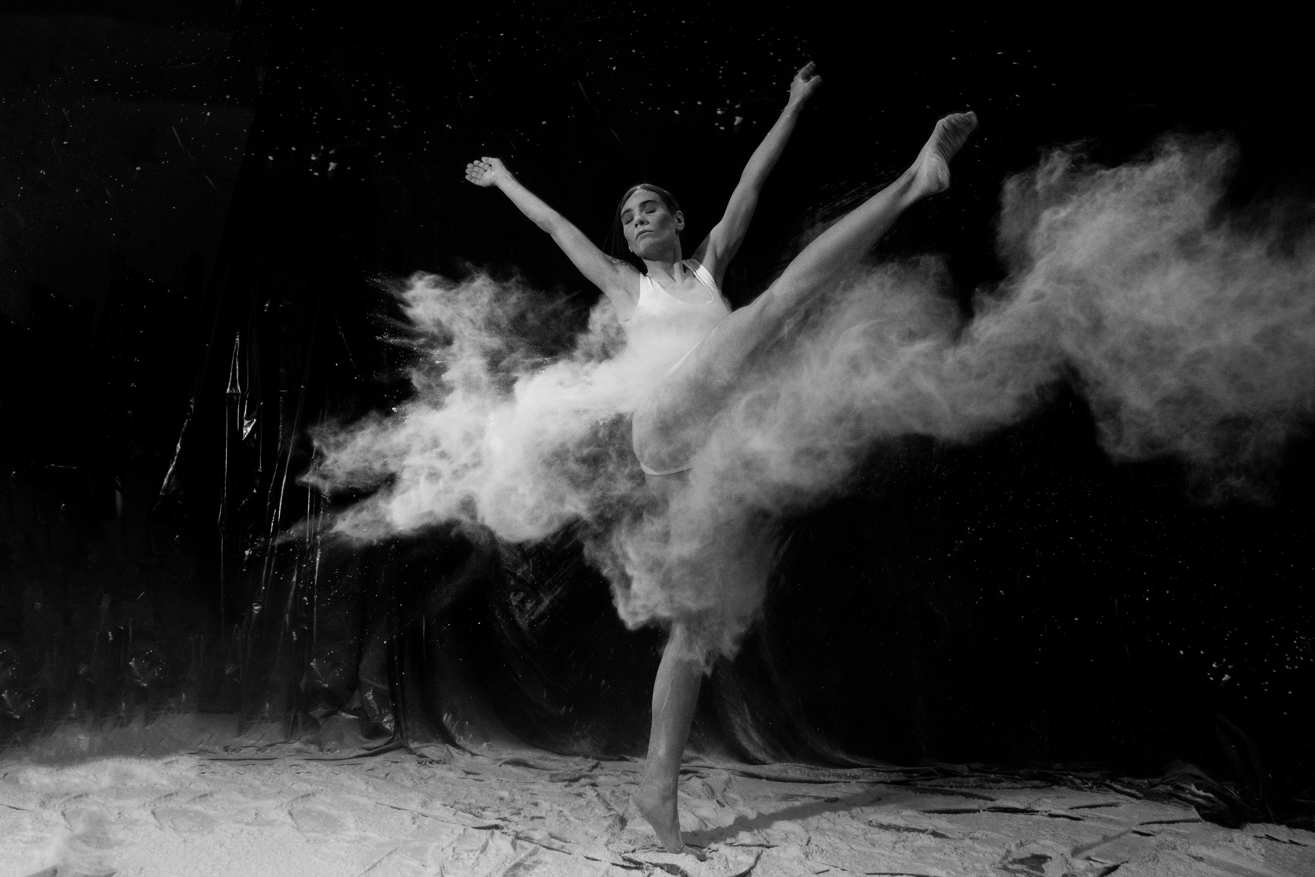 Мука. Съемка в студии под ваш запрос, студийные съемки, фотографии архитектурных объектов — Александр Евстигнеев — фотограф Москва