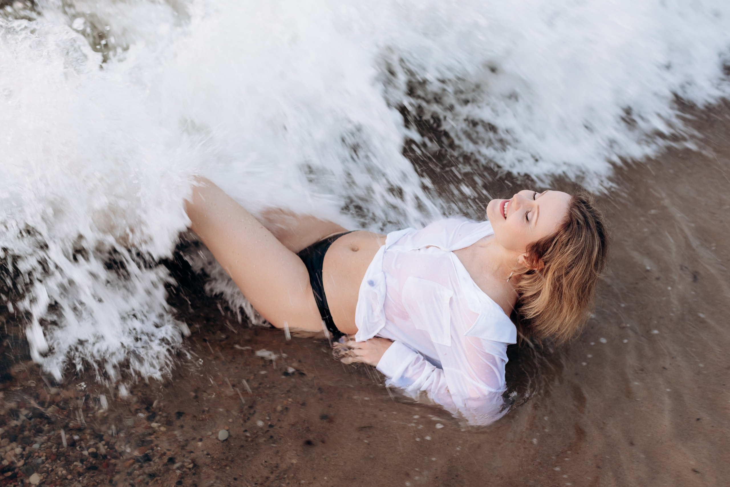 Подруги Отрадное закат лето. Фотограф в Калининграде свадебная фотография, репортажная, фотосессии