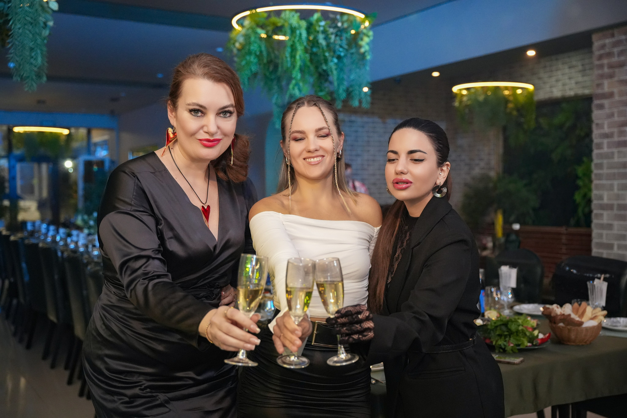 Зажигательный День Рождения. Фотограф Новороссийск | Геленджик и ЮФО Эльвина Ясинская