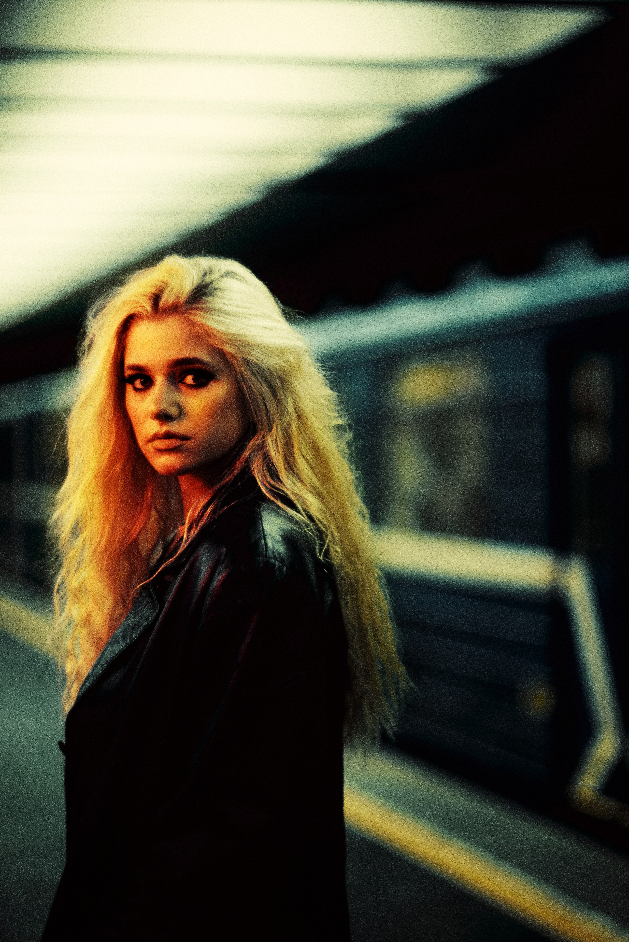 Метро и Комаровка. Антон Арнольд | Фотограф Минск