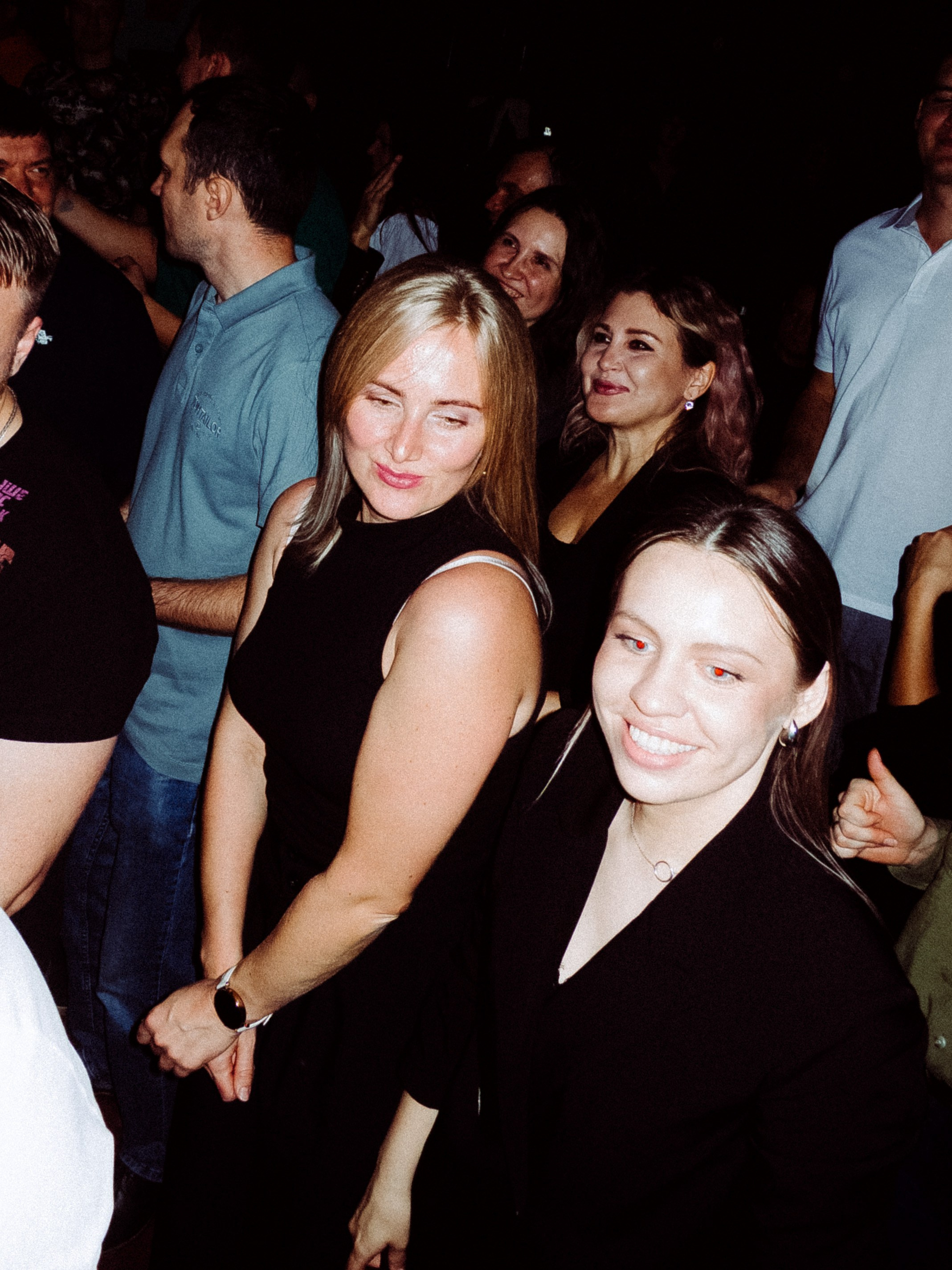 Репортажный фотосъемка в барах и ресторанах