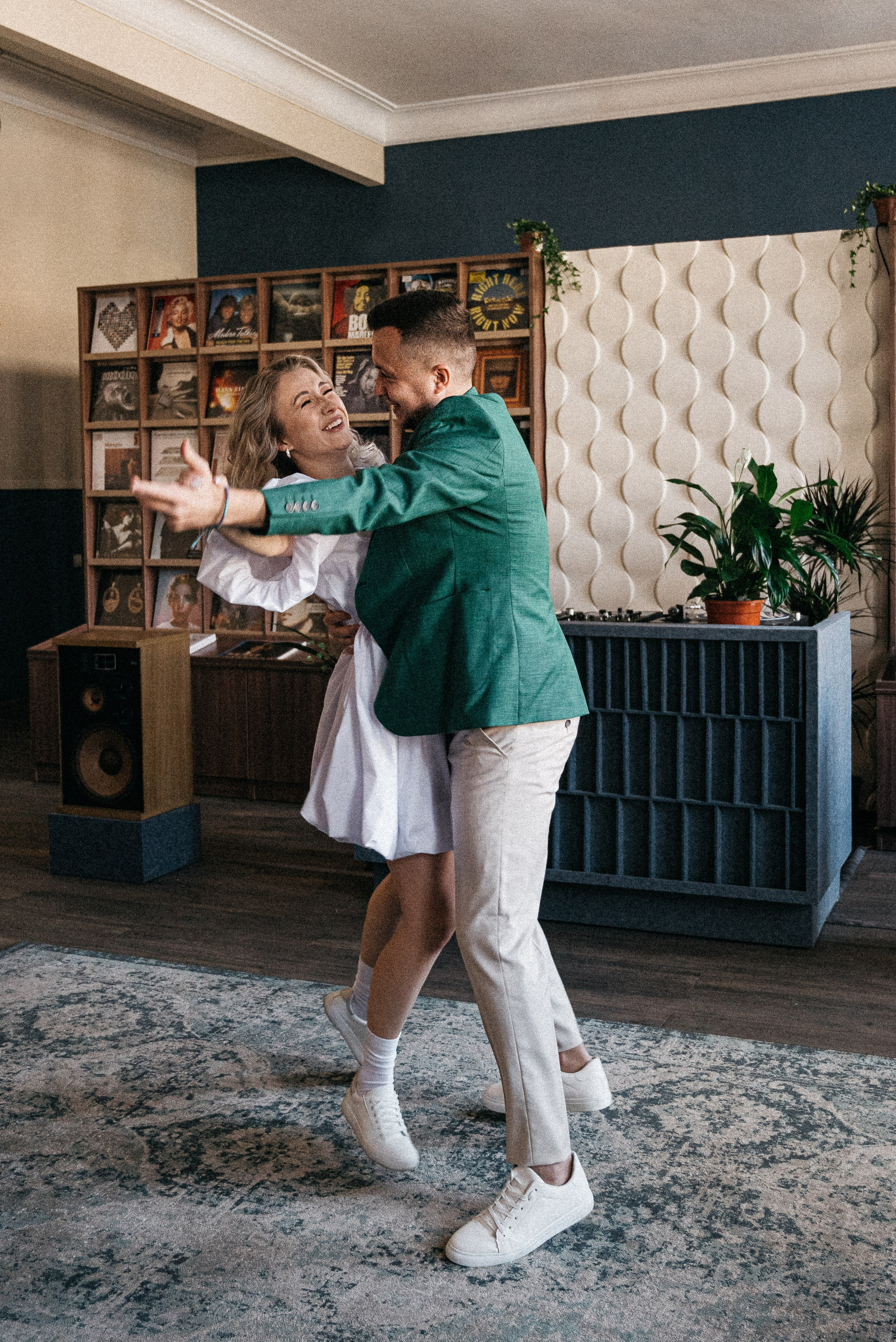 Послушаем пластинки?. Тамара Власова