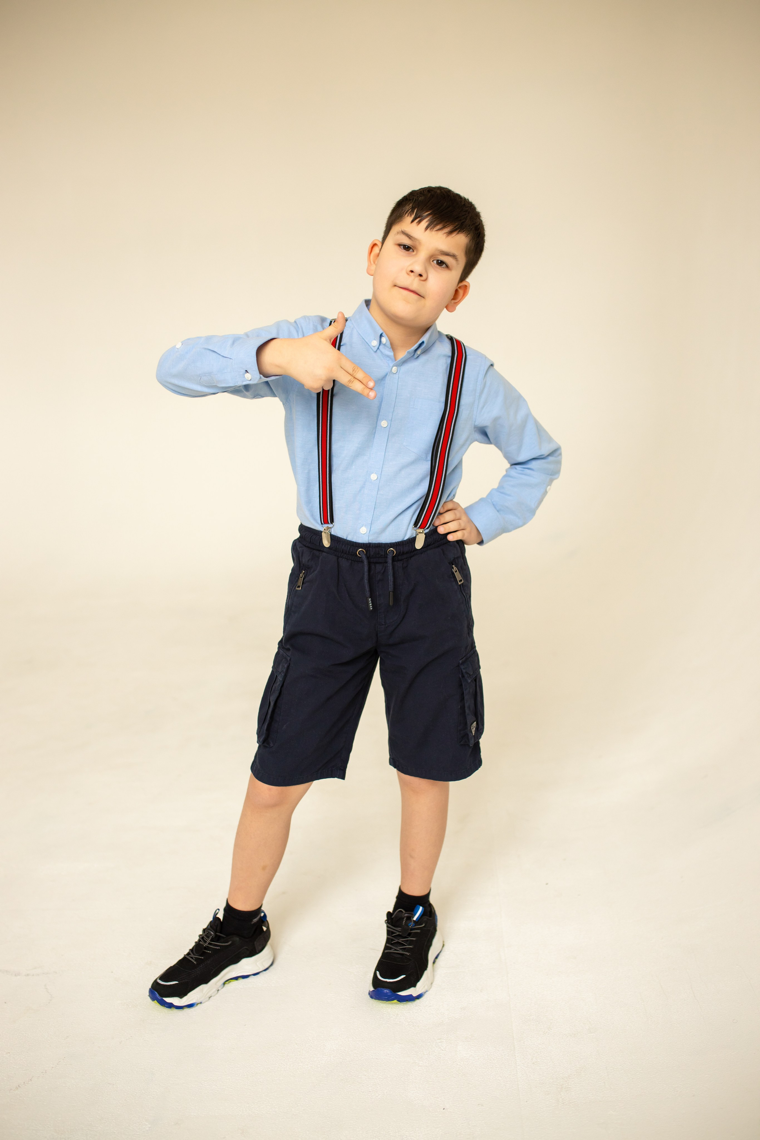 Семейная фотосессия на циклораме с естественным светом. Фотограф в Железнодорожном и Балашихе