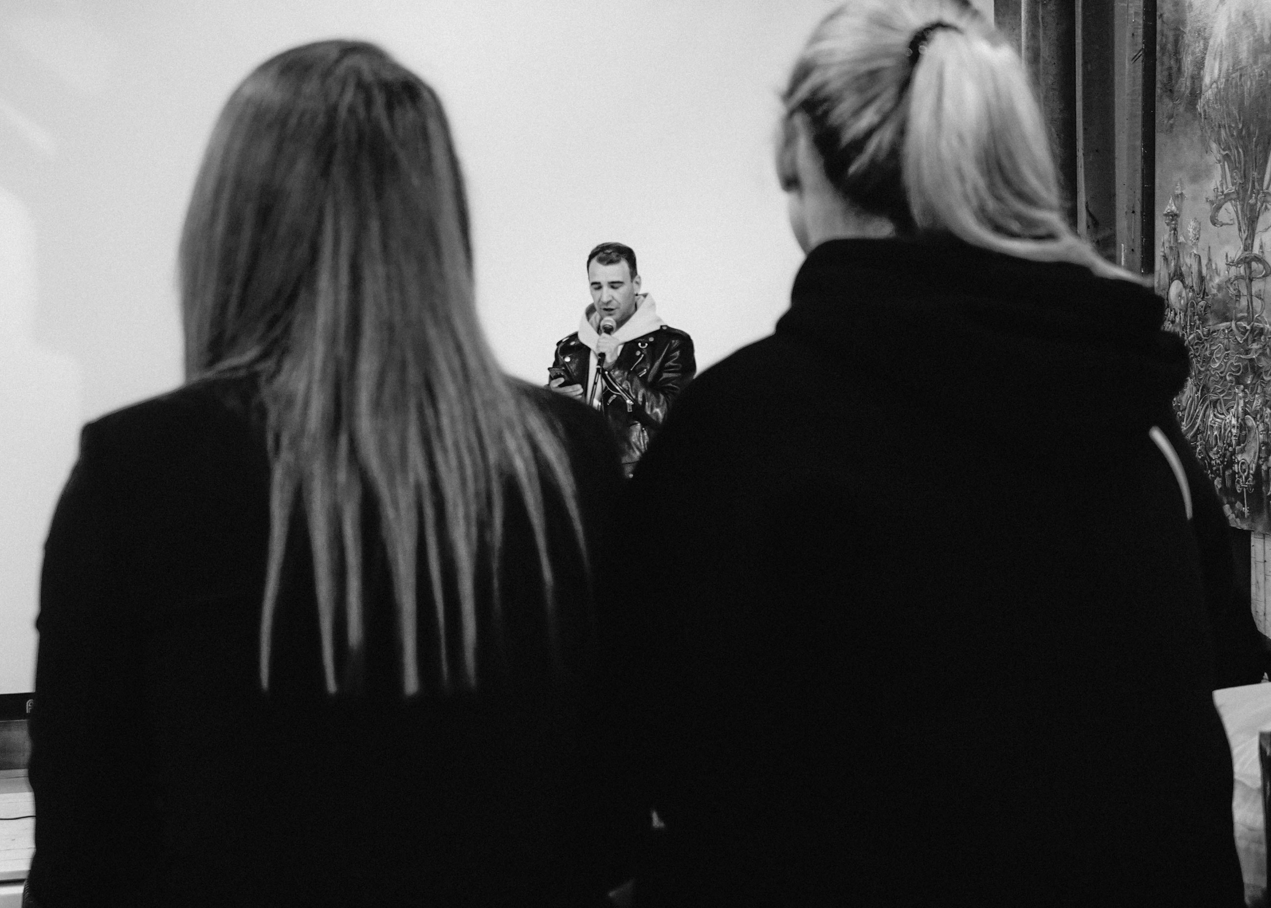 Арт-галерея «Che Guevara». Кир Анисин. Режиссер & фотограф