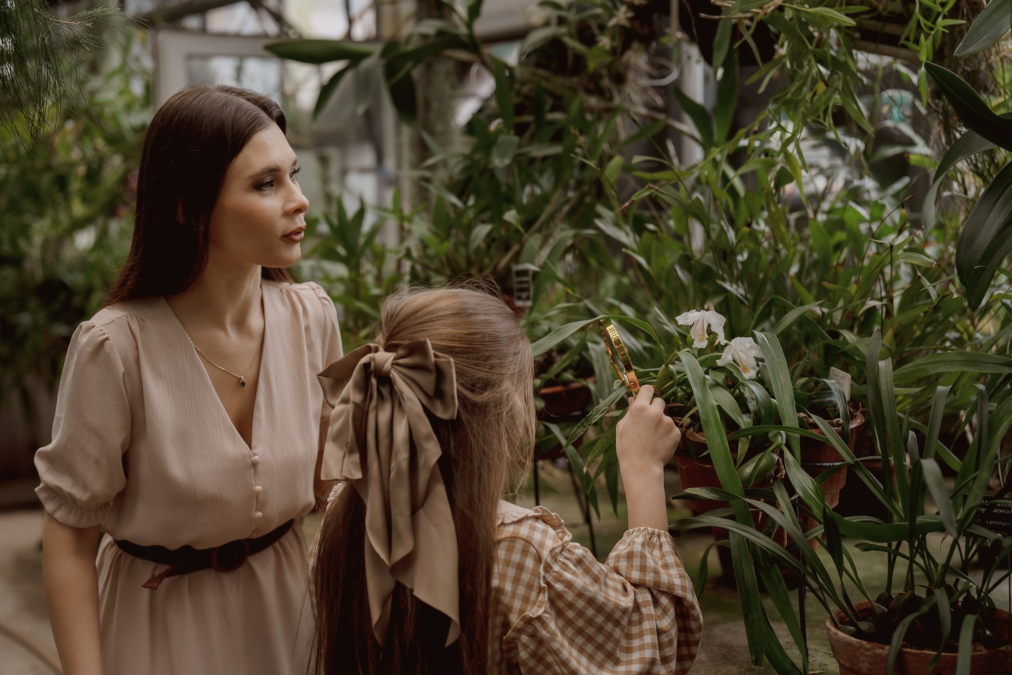Алина и мама Алёна. Фондовая оранжерея. Семейный и детский фотограф в Сергиев Посаде, Хотьково Якимчук Любовь