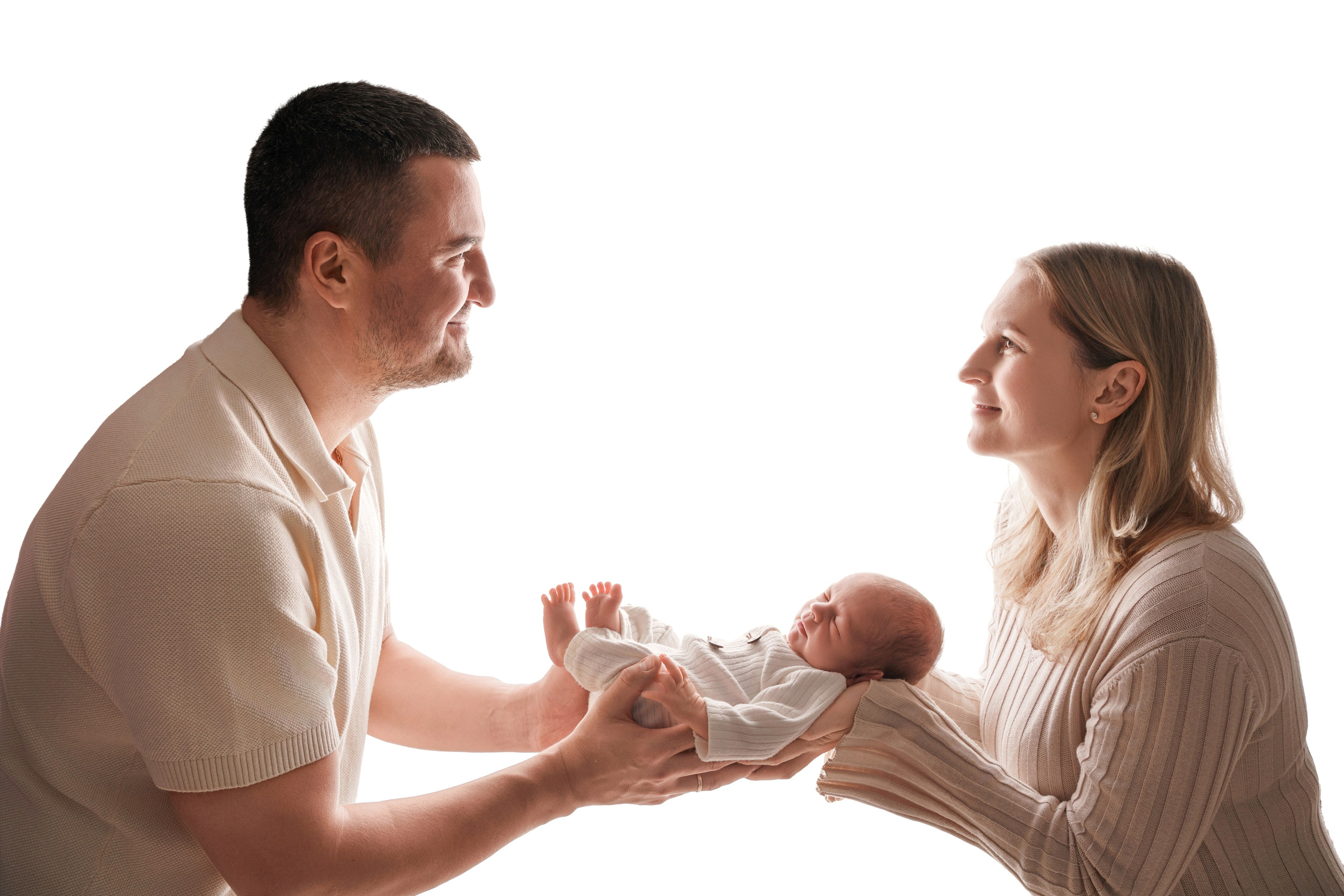 Семейные фотосессии с новорожденными | Трогательные кадры малышей и их близких в Москве и МО. Фотосессия новорожденных в Москве и Московской области | Профессиональный фотограф newborn — Татьяна Иванова