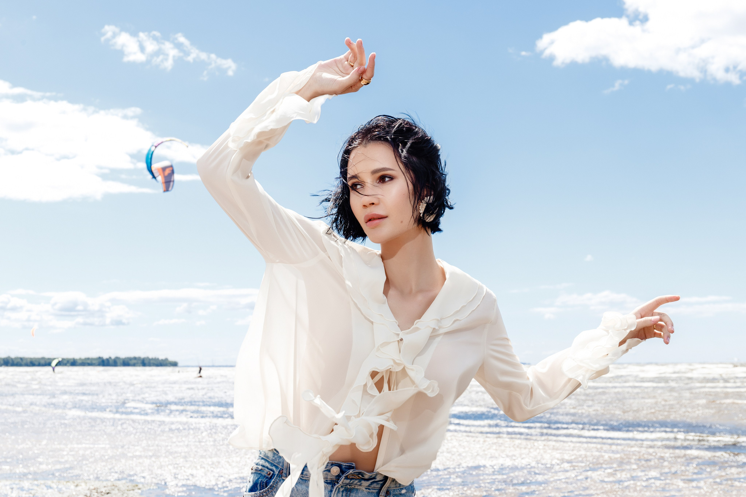 Летняя fashion-съёмка в Петербурге — на Финском заливе