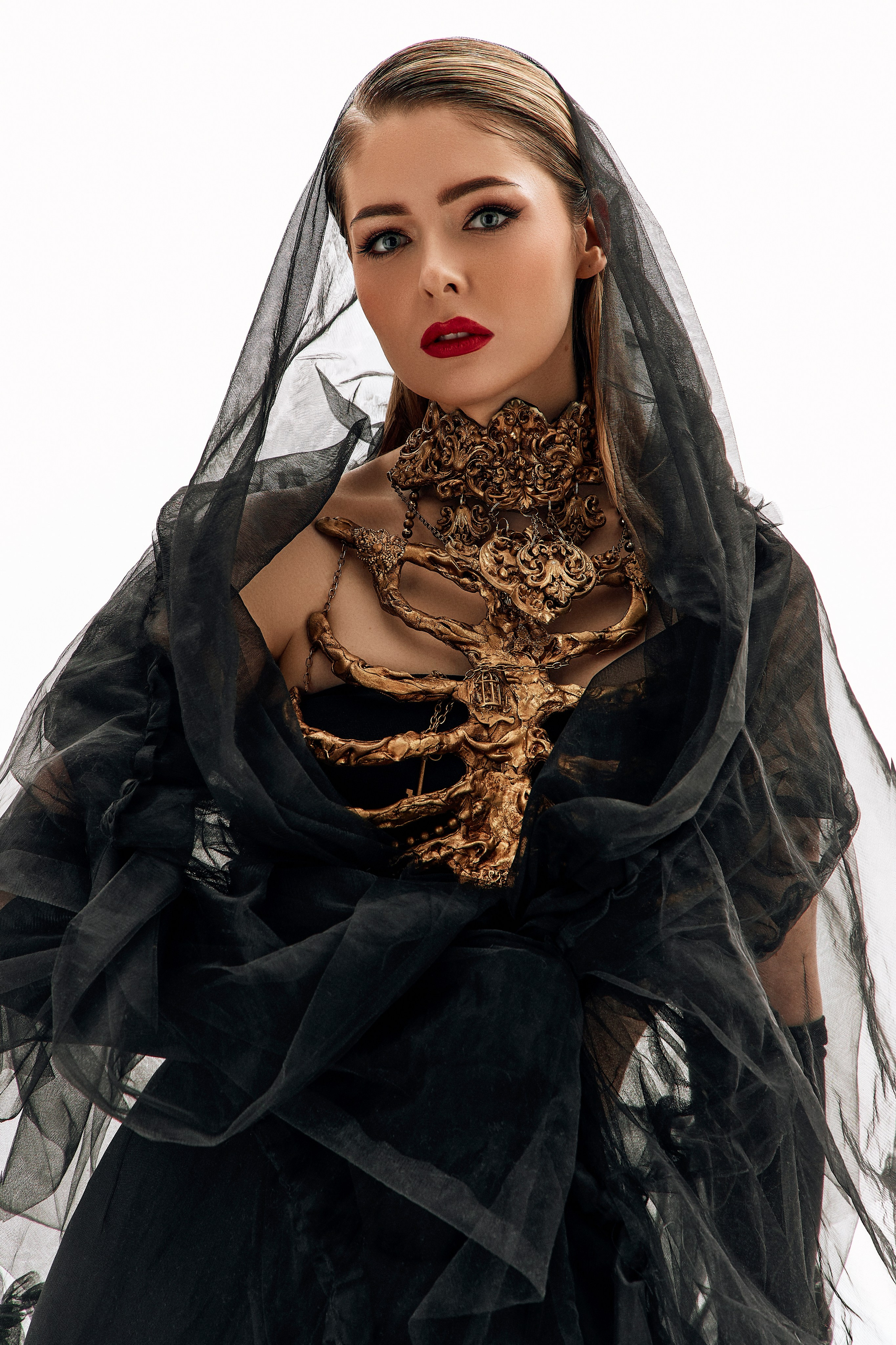 Александра. Ph.emmi