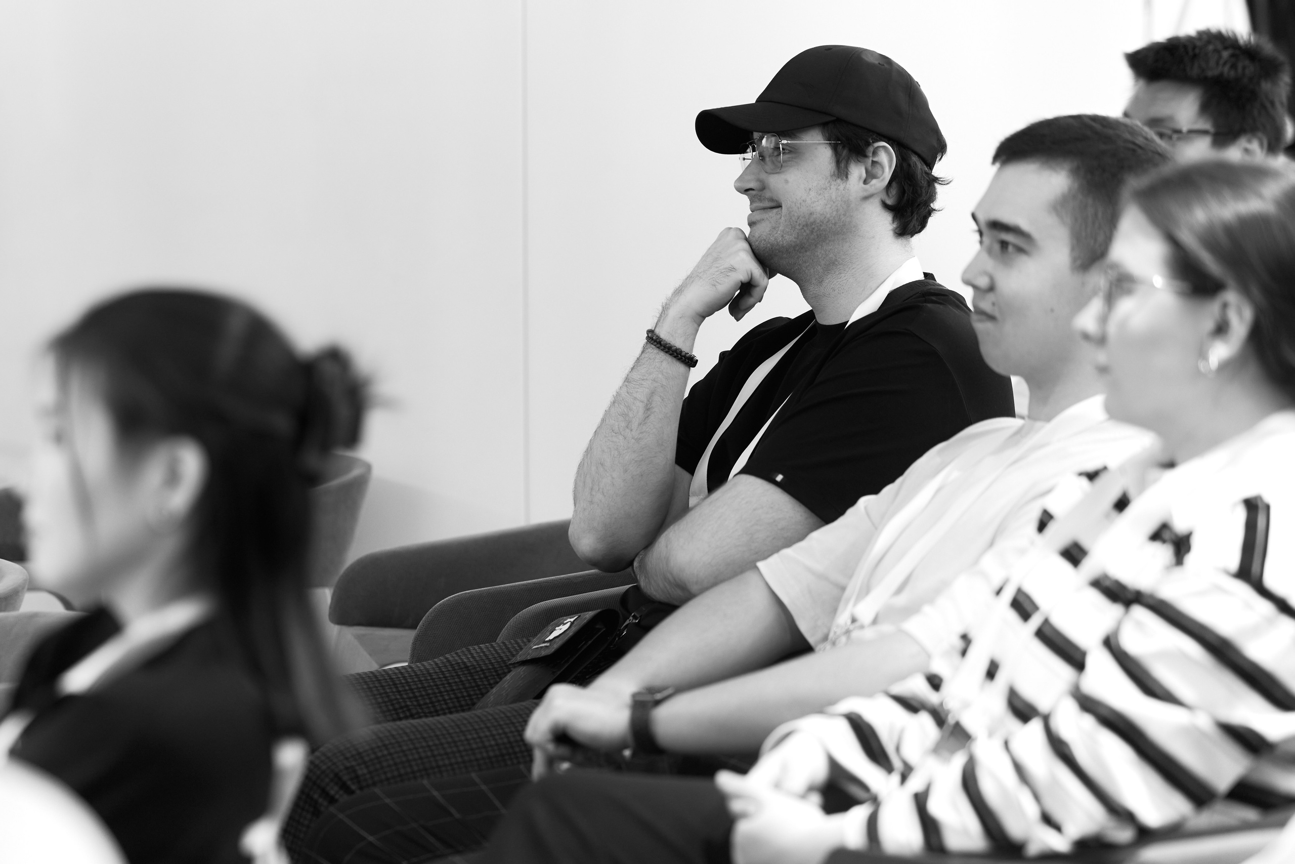 Aha! — 29–30 мая 2025. Фотобанк Матемаркетинг