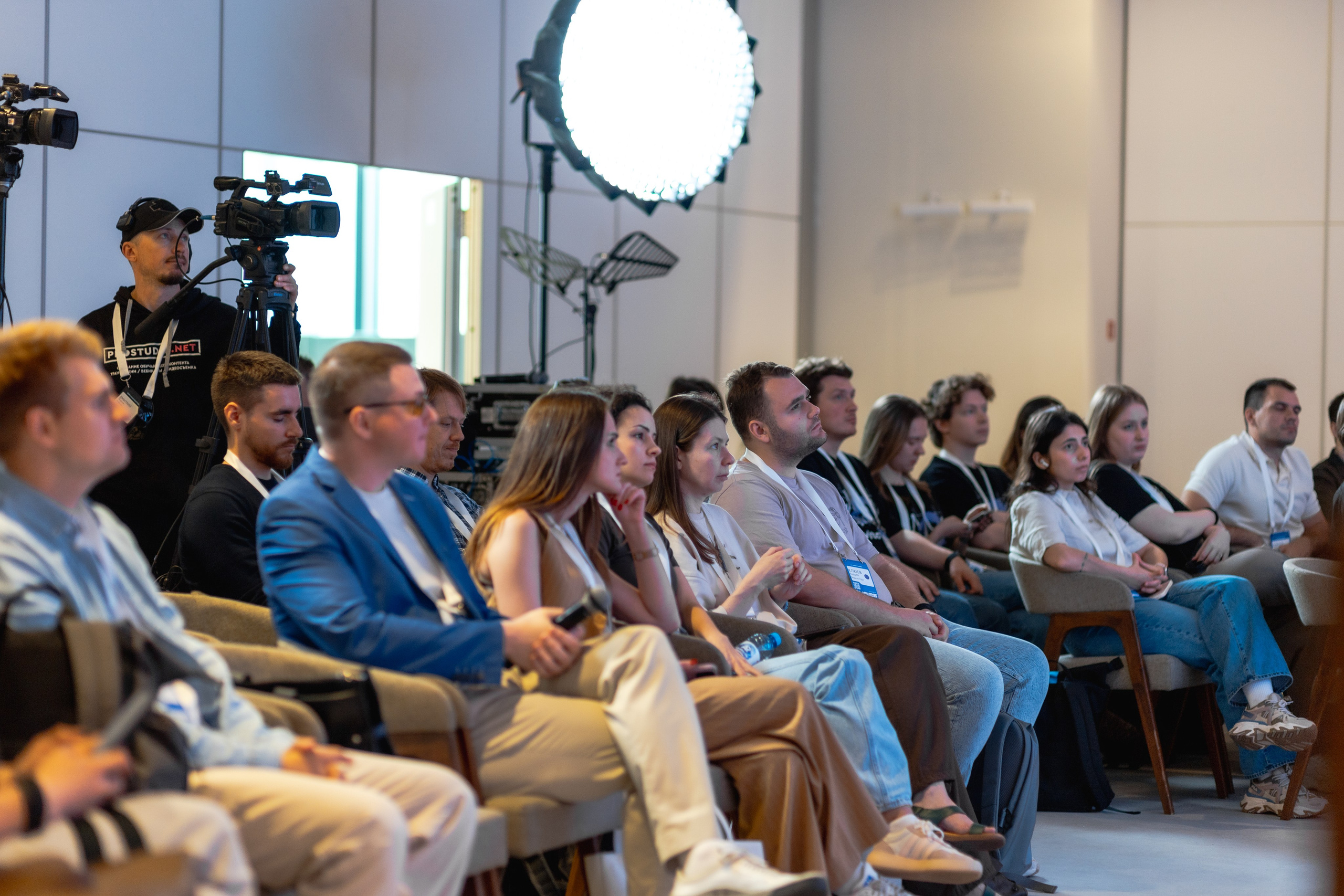 Aha! — 29–30 мая 2025. Фотобанк Матемаркетинг