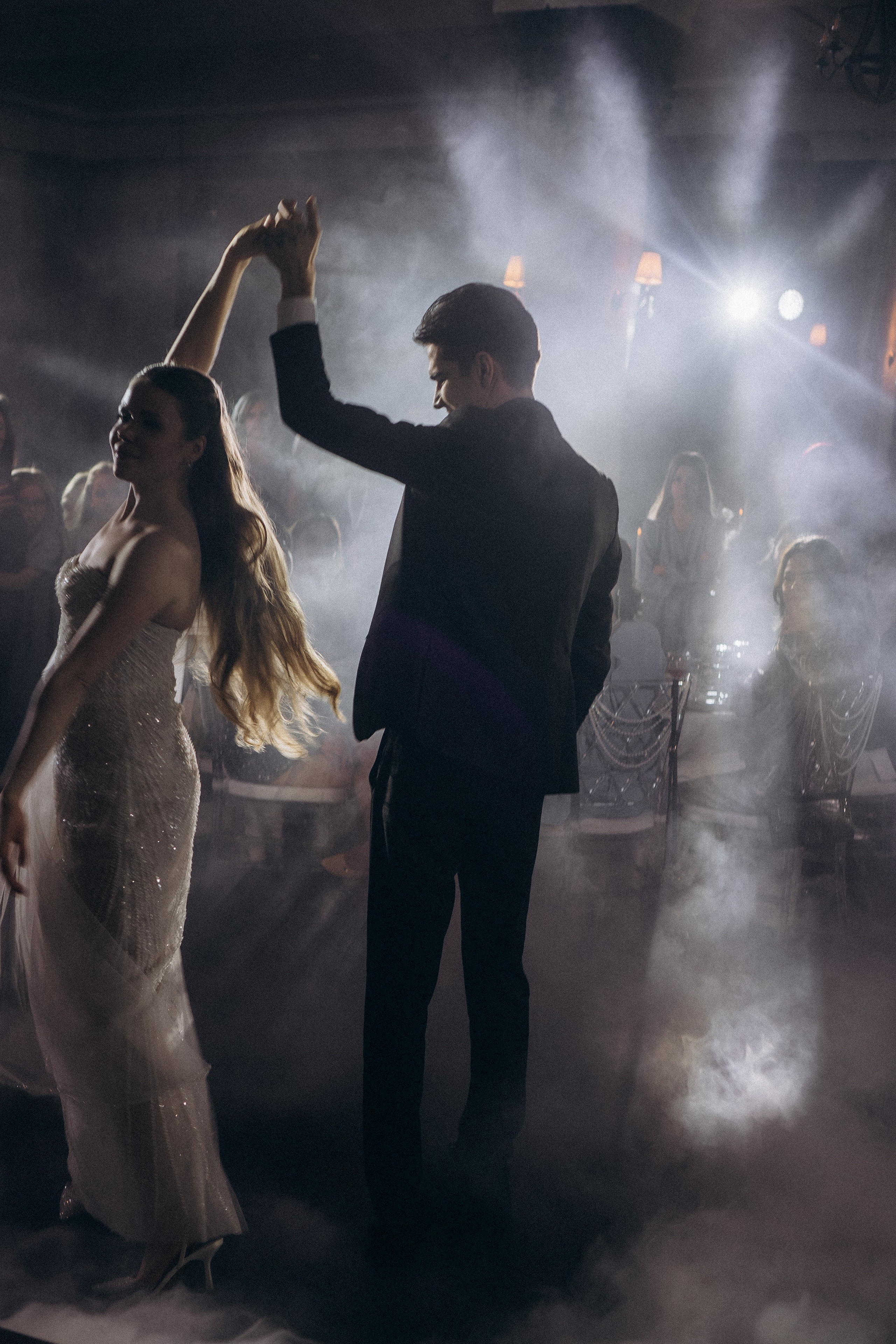 СВАДЕБНАЯ СЬЕМКА СБОРОВ В ОТЕЛЕ И ВЫЕЗД НА ЦЕРЕМОНИЮ (СНЯТО В СИБИРЕ В НИЖНЕВАРТОВСКЕ). Профессиональный фотограф, Санкт-Петербург — Виктория Богомолова