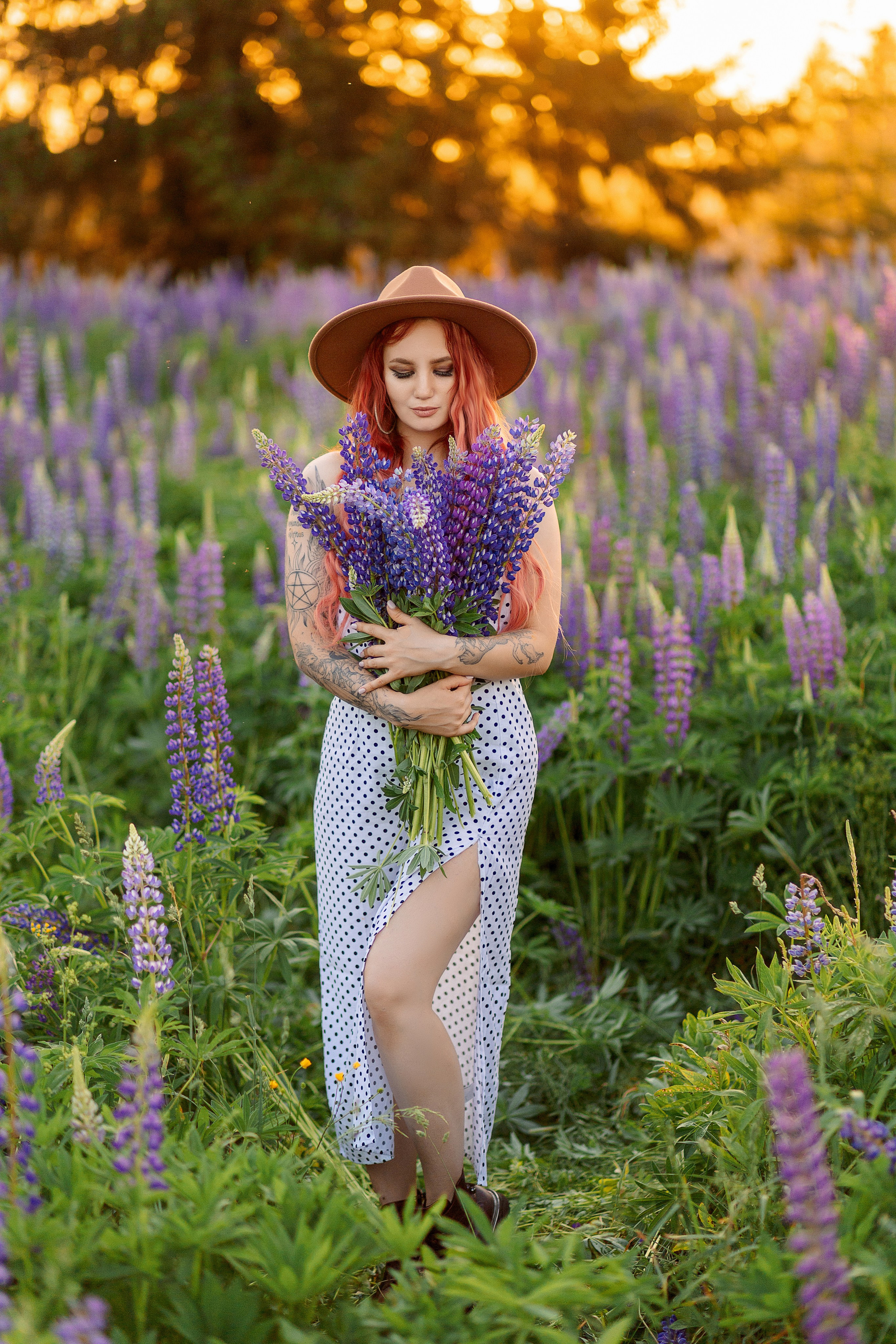 Люпиновая Фотосессия на закате. Профессиональный фотограф в Ижевске Леша Петров