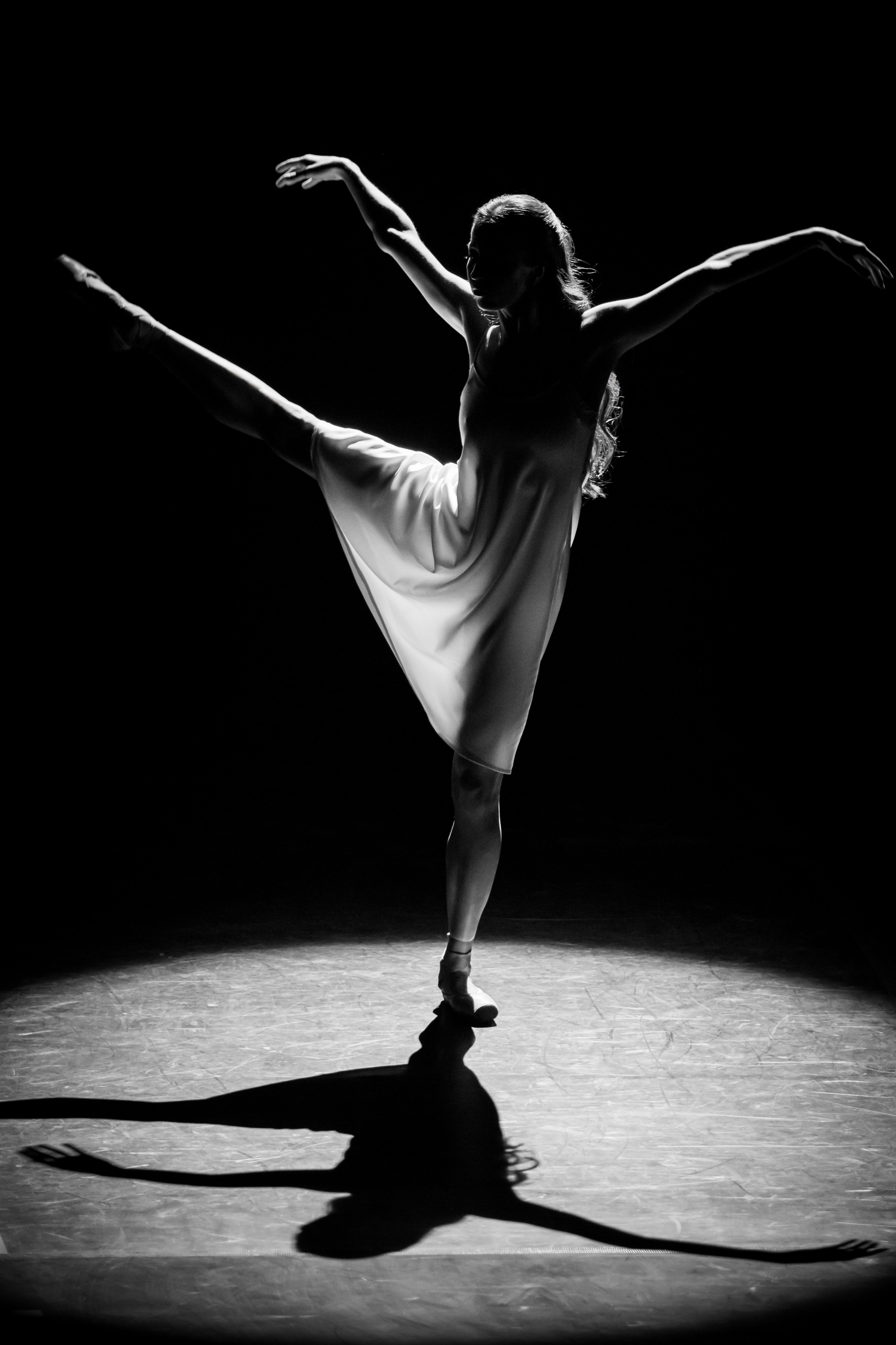 B&W. NE Cinema — backstage and reportage photography in cinema, music, Automotive and sport