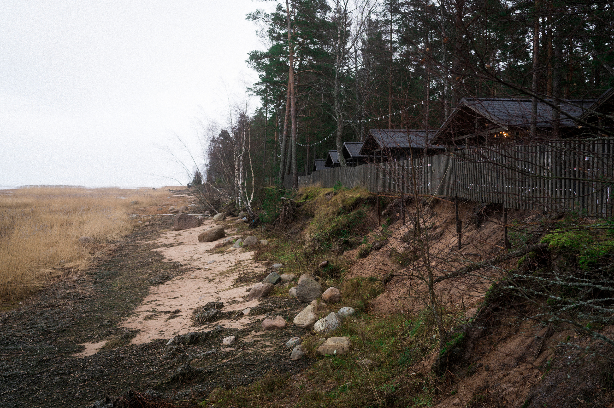 To the northwest of Russia. Kartascheff