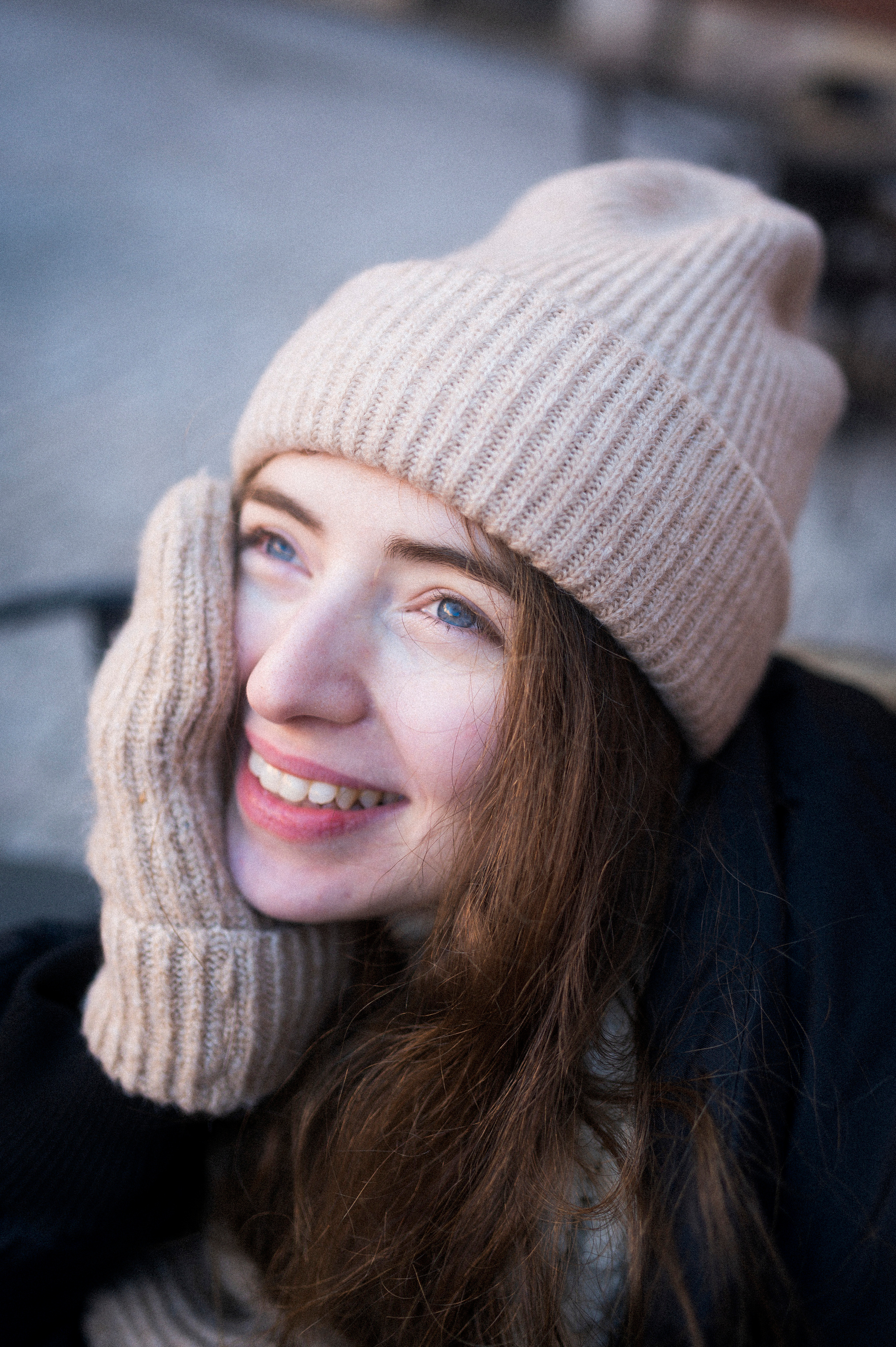 To the northwest of Russia. Kartascheff