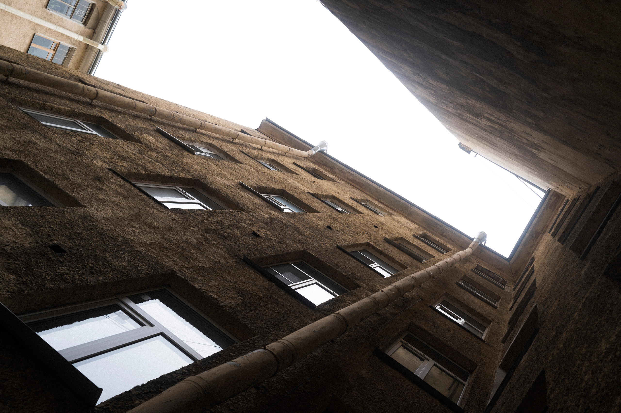 To the northwest of Russia. Kartascheff