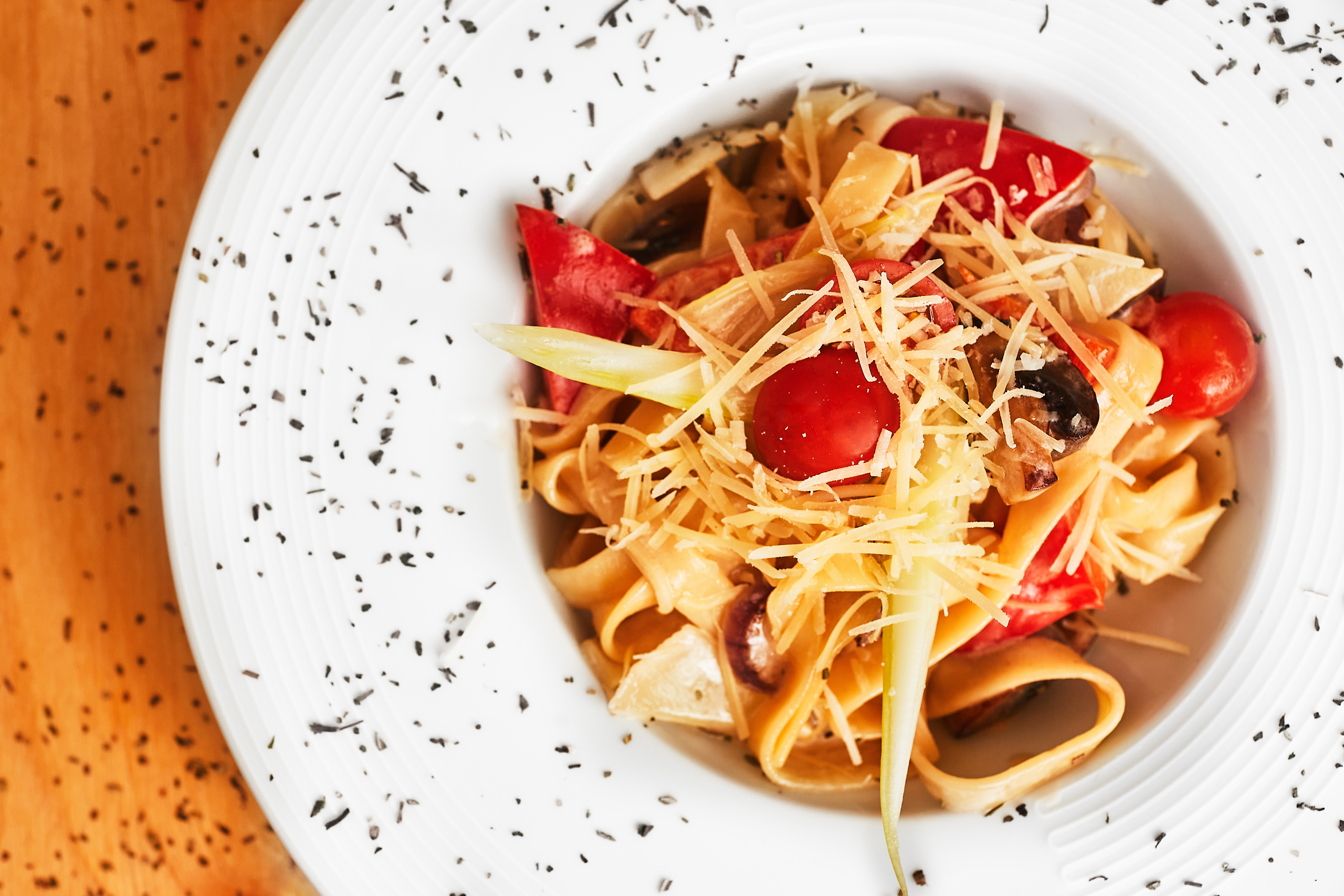 Фуд-съемка. Бизнес портрет Аэросъемка Интерьерная съемка Тюмень