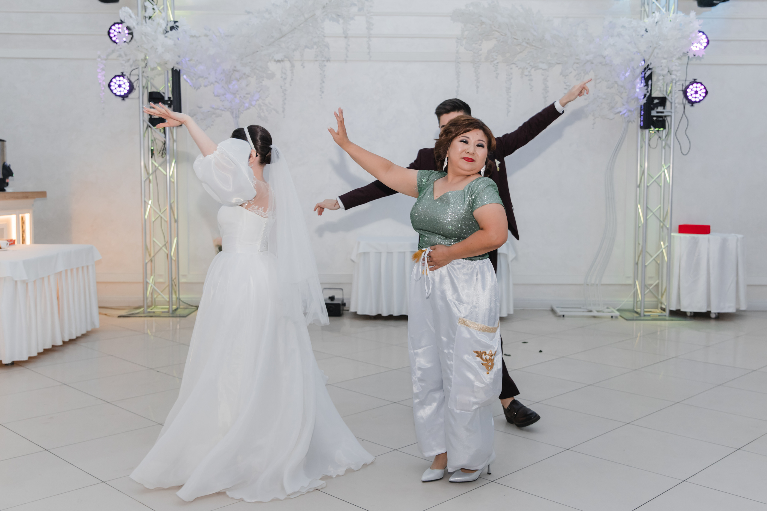 Свадьба Виктор и Анастасия. Свадебный фотограф Элина Чу, Элиста Калмыкия