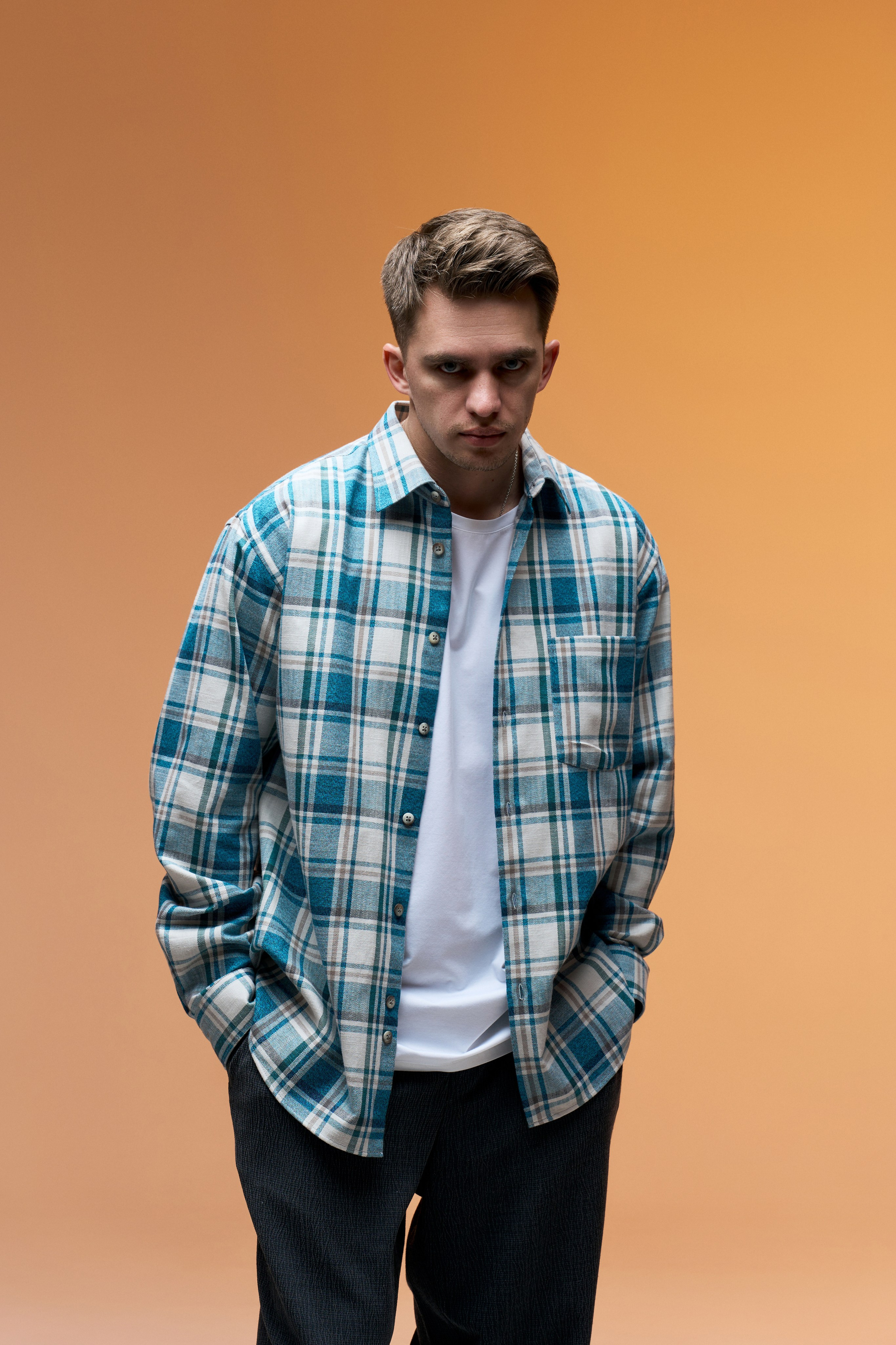 Студийная для бренда. Иван Упоров — фотограф, рилсмейкер чебоксары