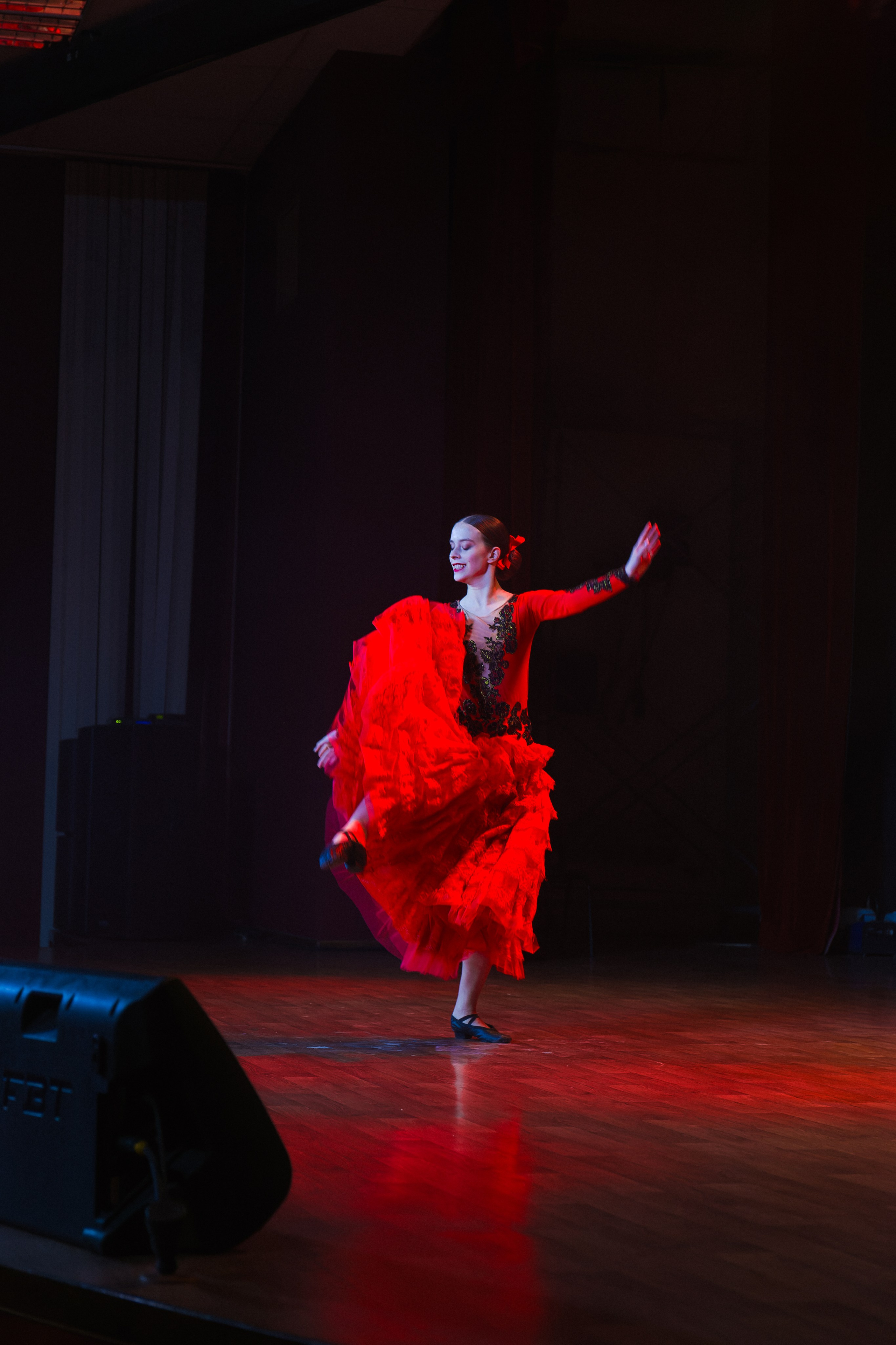 СмолГУ — Зеленое Яблоко — 2023. Танец. KiPPER Gallery — Фотограф