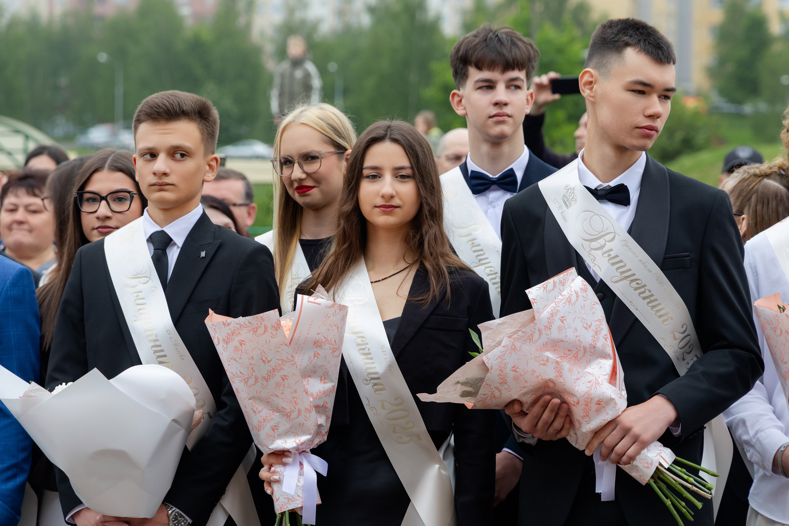 Последний звонок 2025 в Минске. Свадебный фотограф в Минске/Беларуси Сергей Спиридонов
