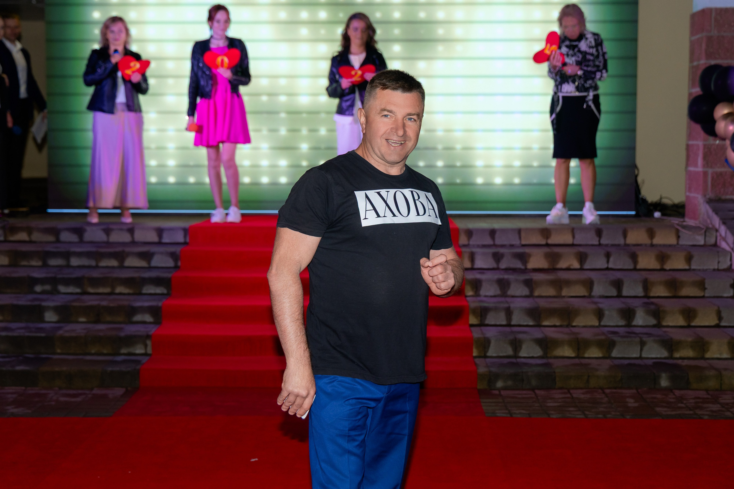 Школьный выпускной 2025 год в Минске, Беларуси. Свадебный фотограф в Минске/Беларуси Сергей Спиридонов