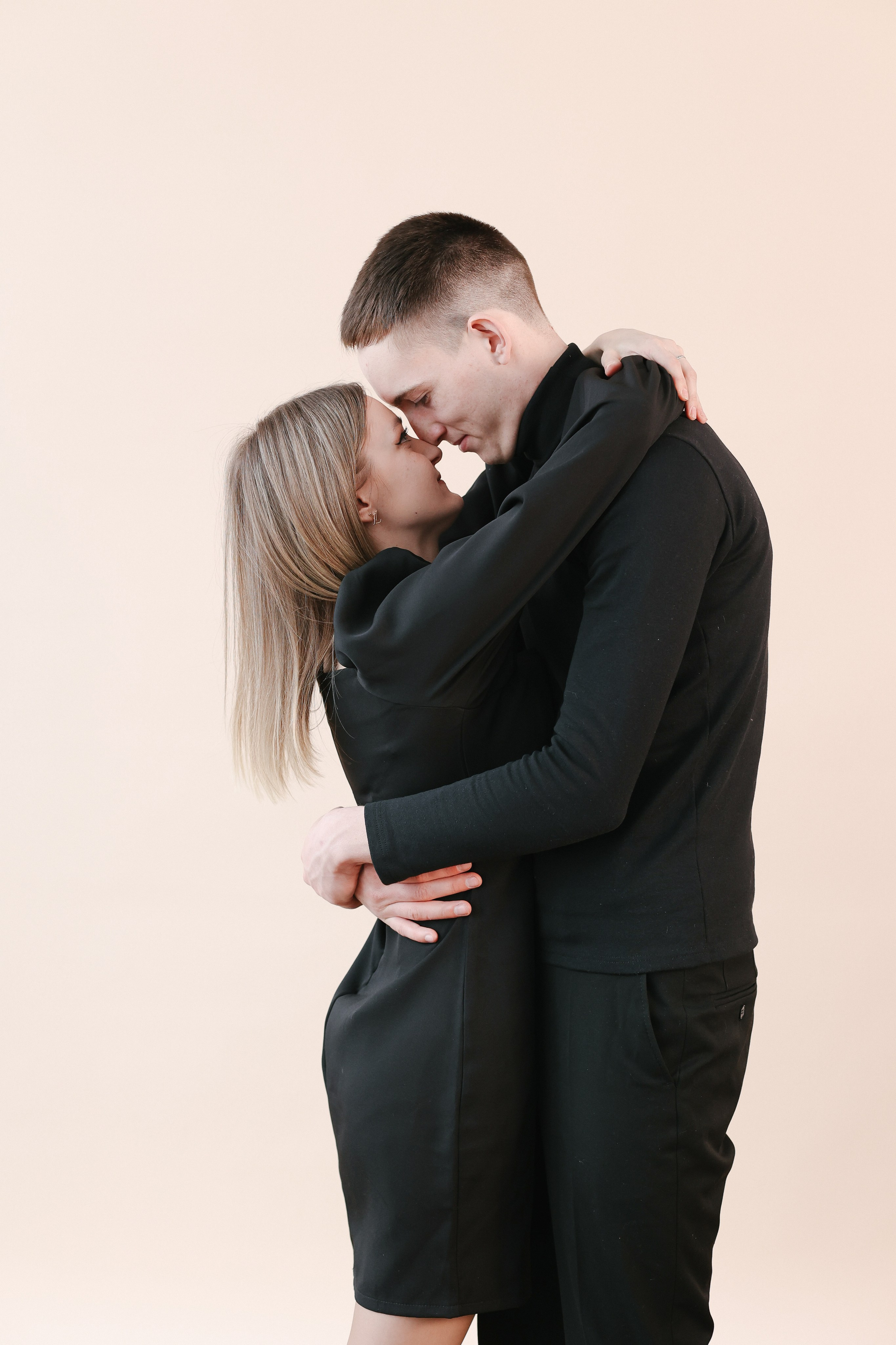 LoveStory в фотостудии. Свадебный и семейный фотограф в Рязани Анастасия