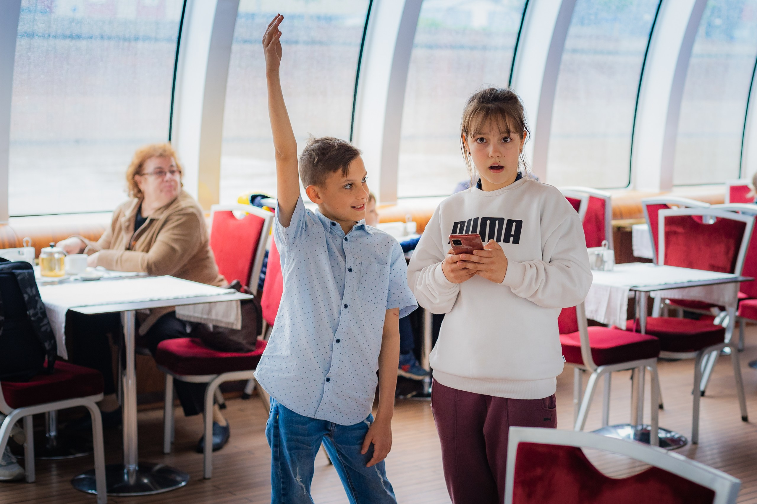 Выпускной на теплоходе. 4 класс