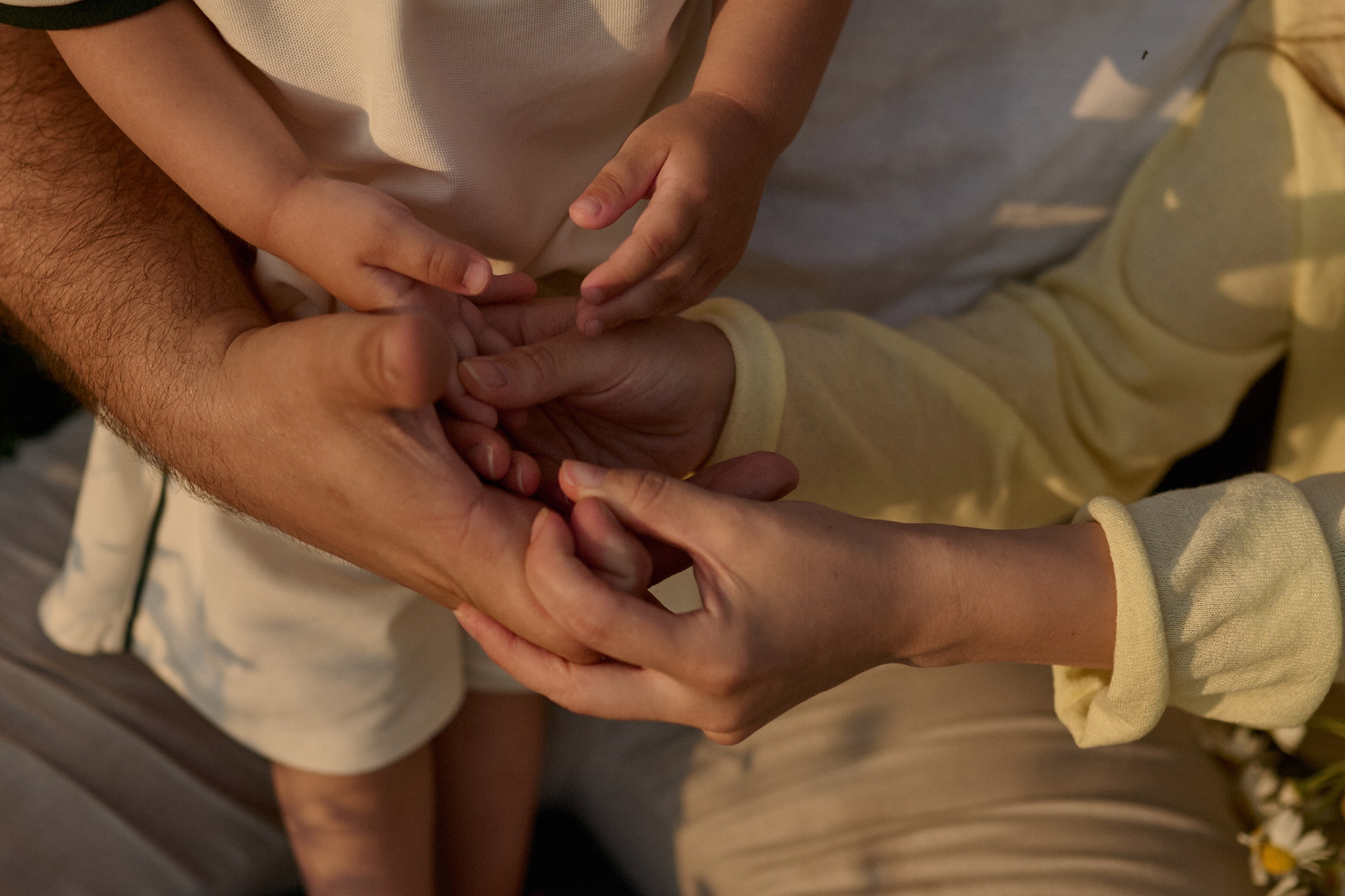 Рома, Оля, Максим и ромашки. Семейный и свадебный lifestyle-фотограф в Москве Мария Петрова
